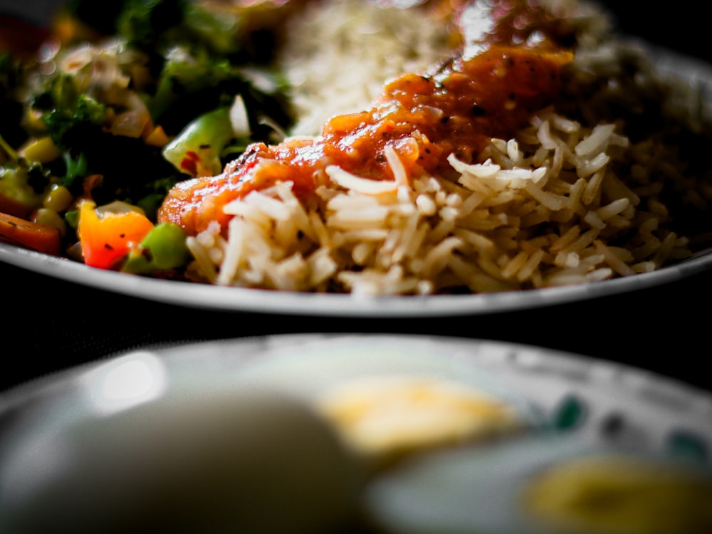 rice with green peas and carrots