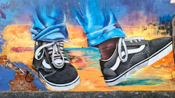 black and white nike sneakers