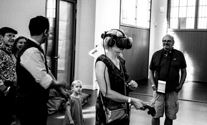 Virtual Reality : (VR)