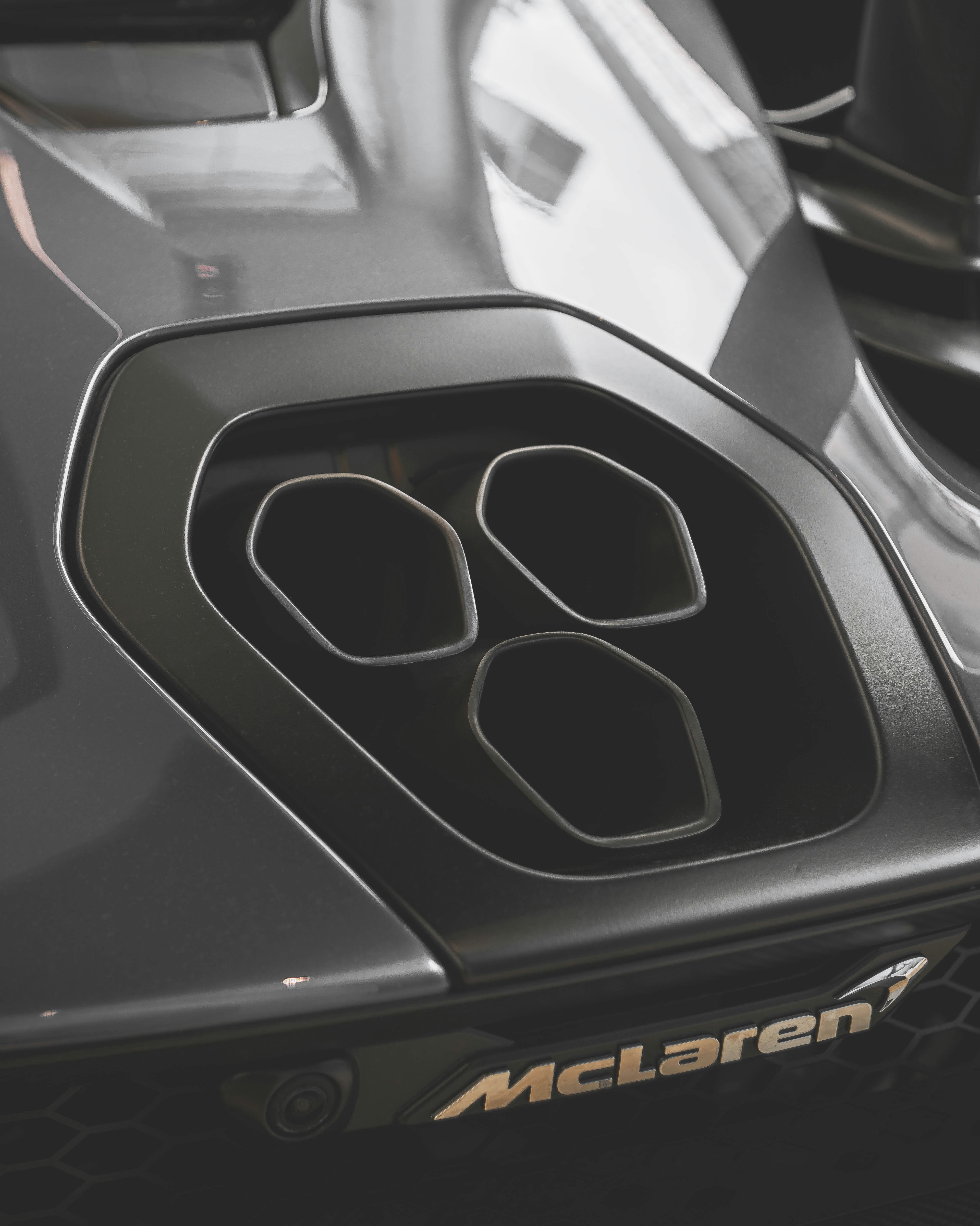 luxury car engine, wallpaper, Bugatti W16 Engine: A Deep Dive 4