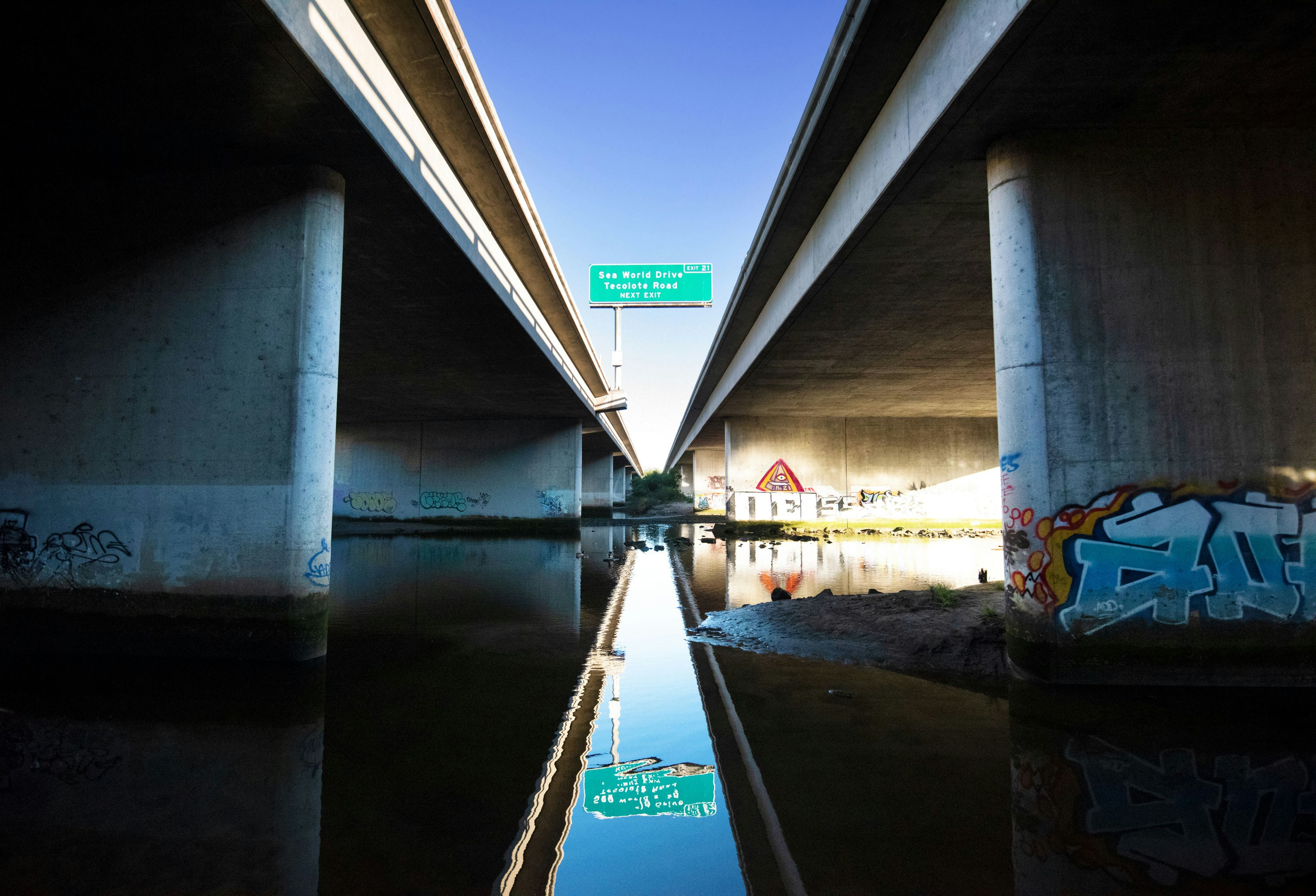 Puente Blanco sobre el río