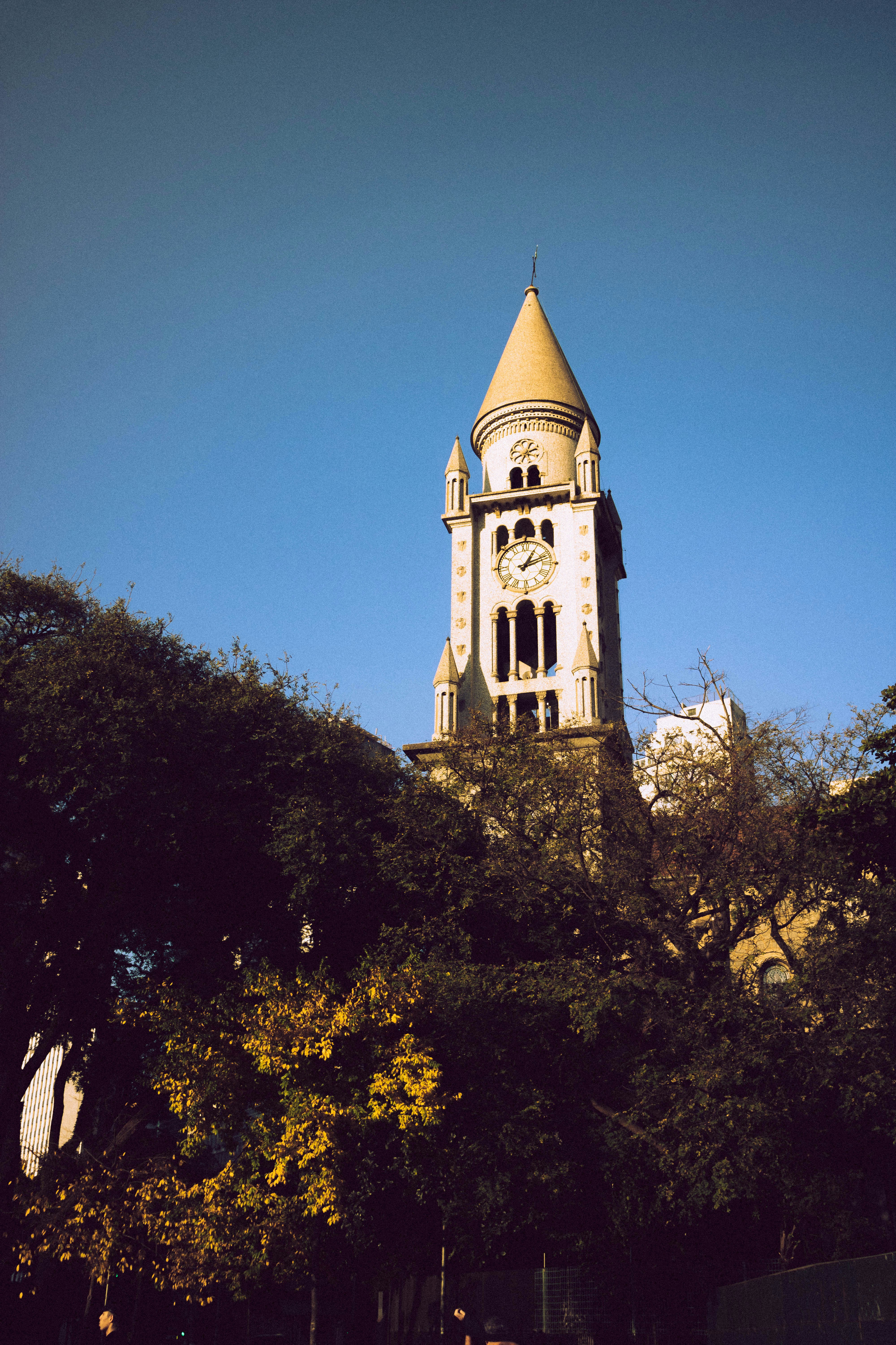 Photo by leozmartins