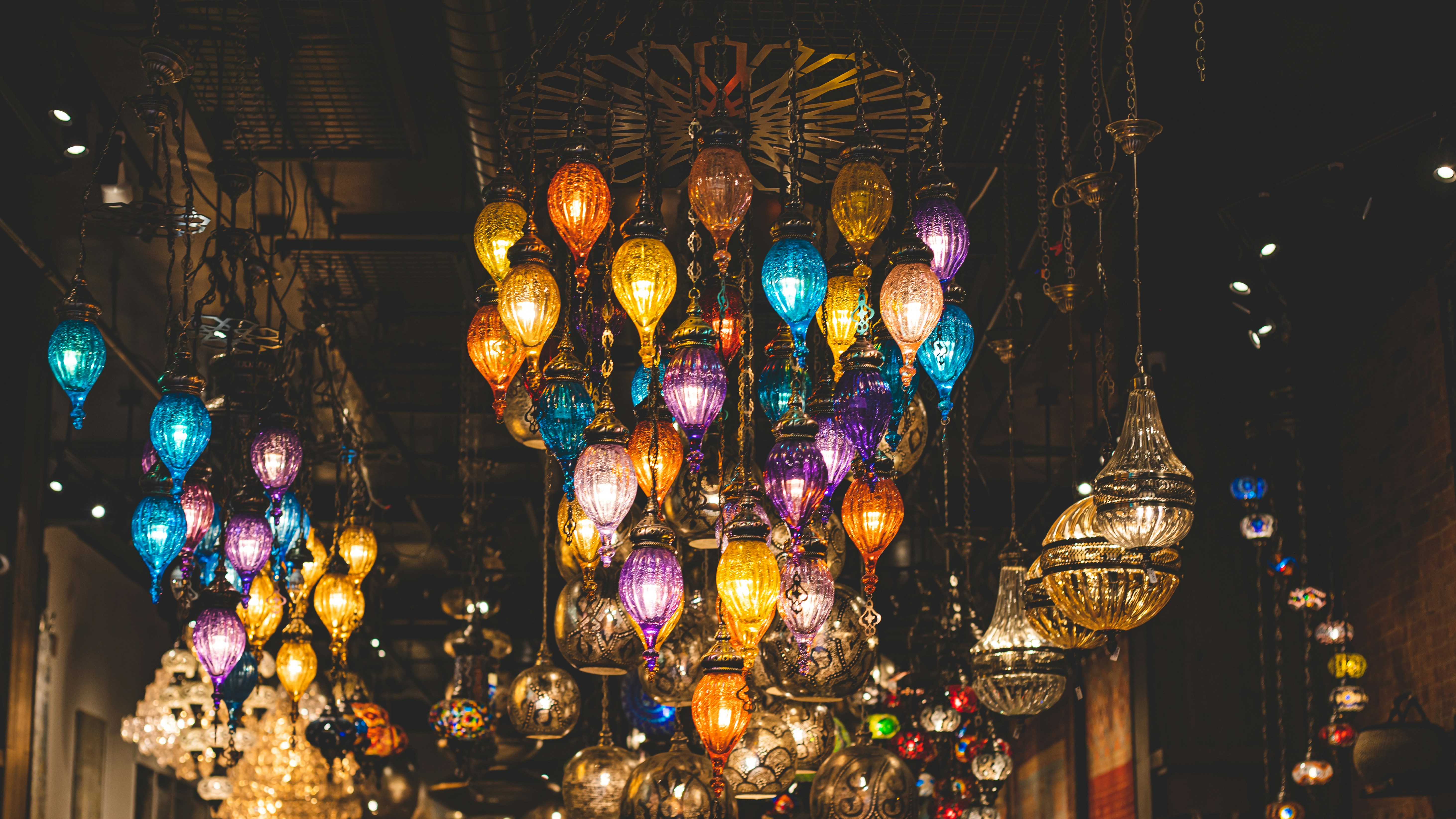 Photo by photosoflogan