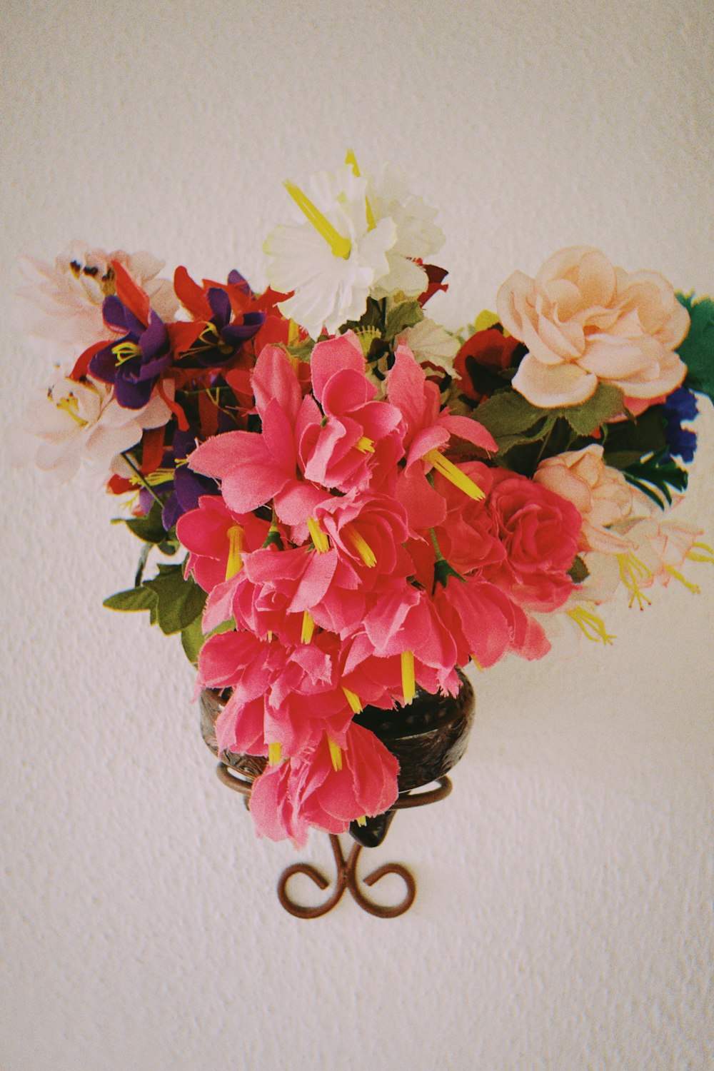 pink and yellow flower bouquet