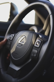 black honda car steering wheel