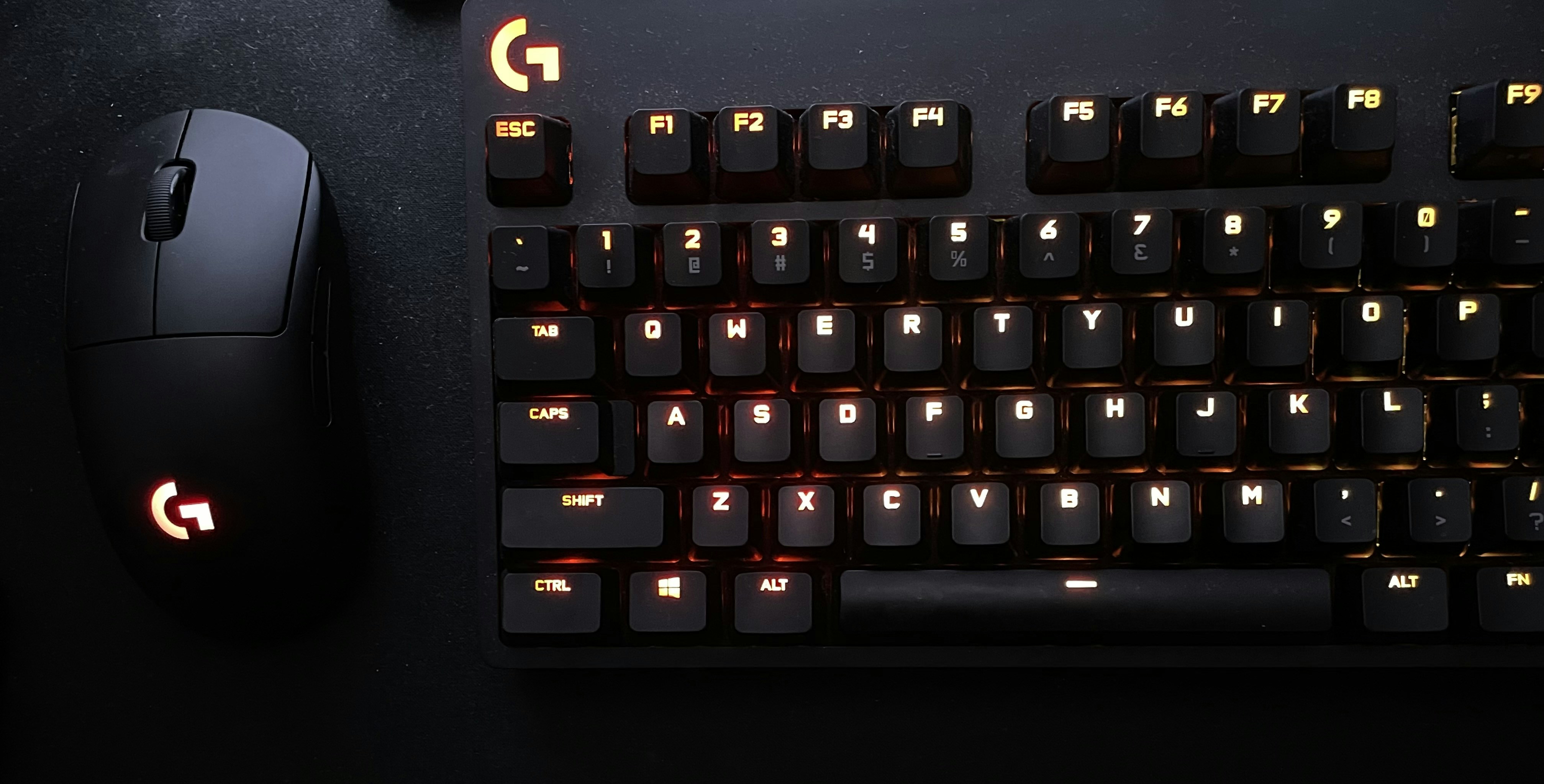 Top 10 Selling Keyboards for Gaming and Work: A Comprehensive Guide