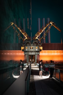 yellow and black metal crane