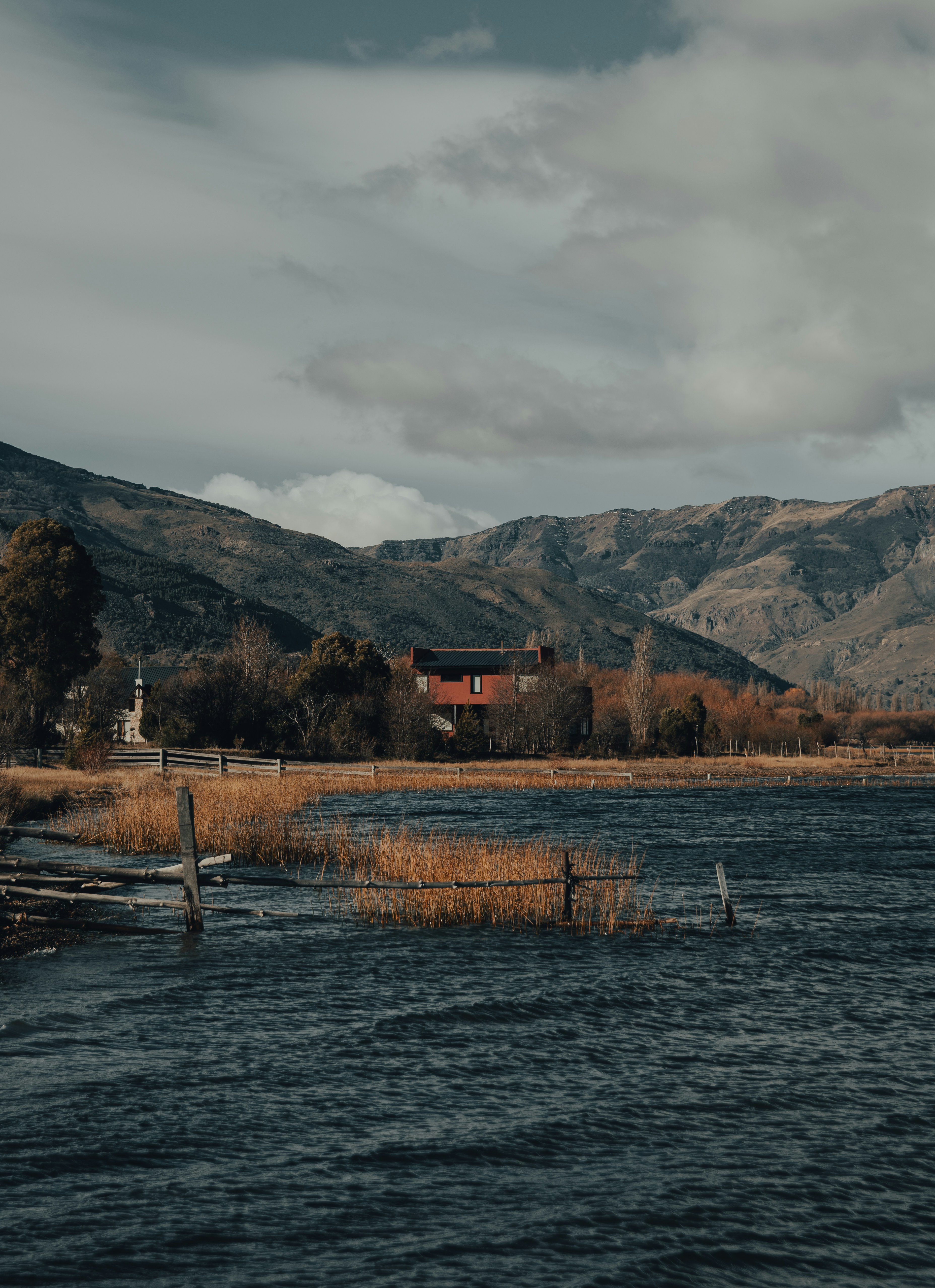 Photo by gasparzaldo