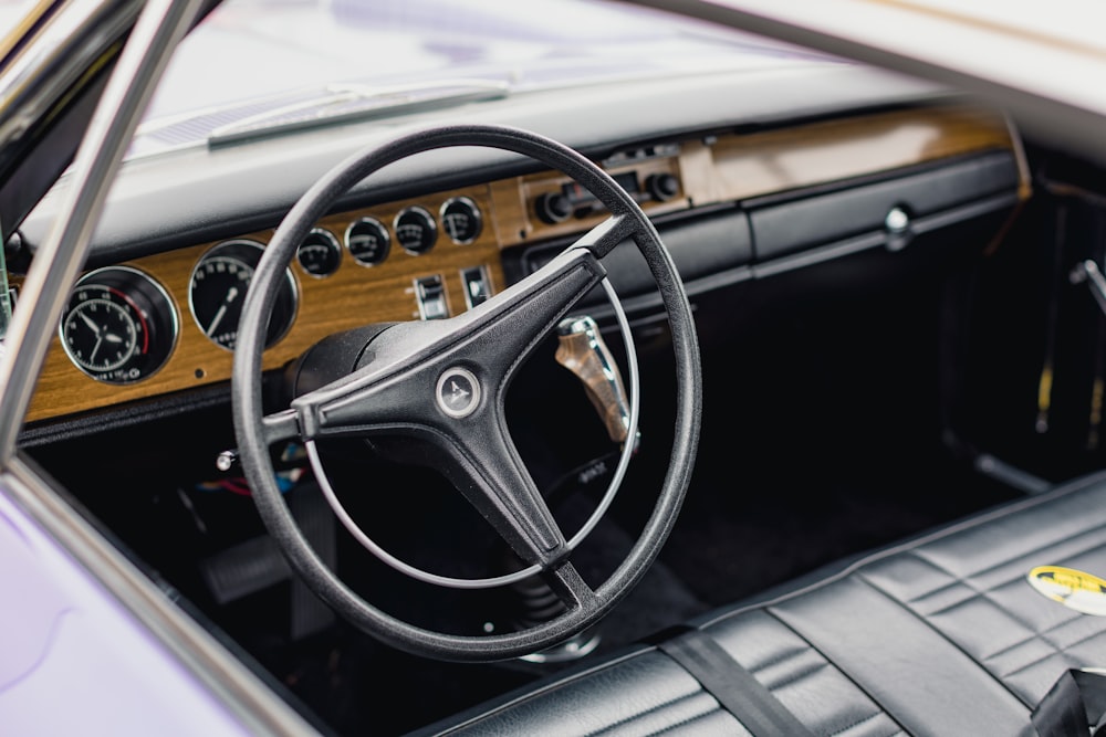 black and brown steering wheel