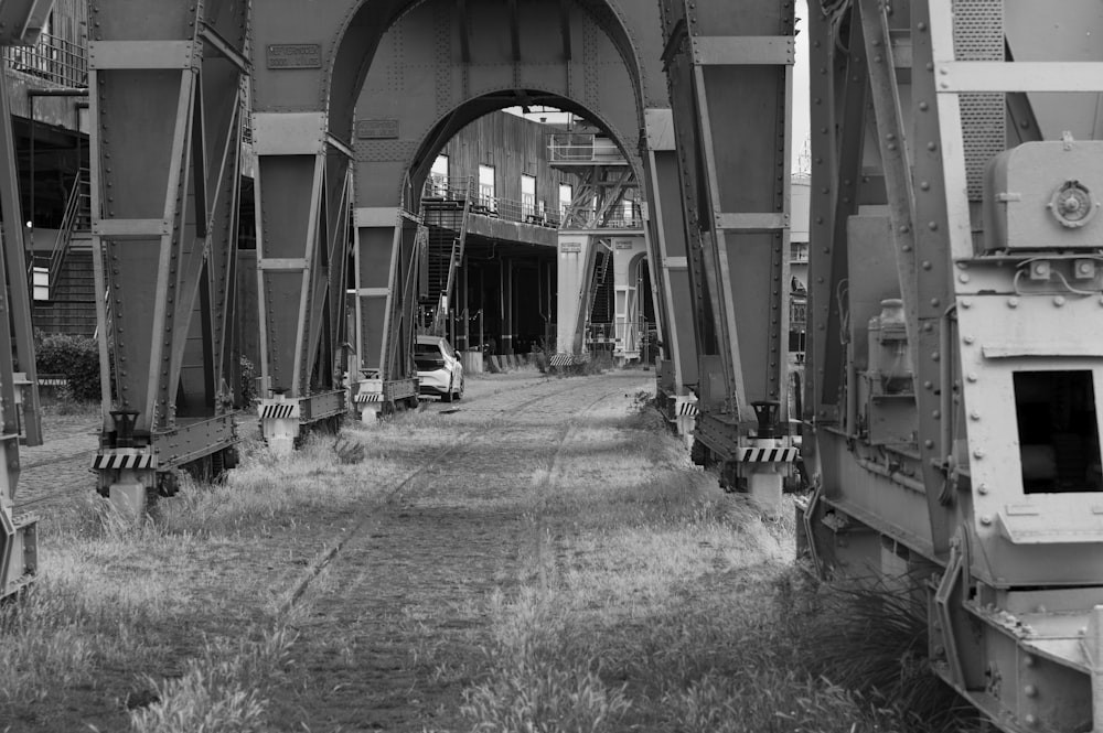 grayscale photo of a building