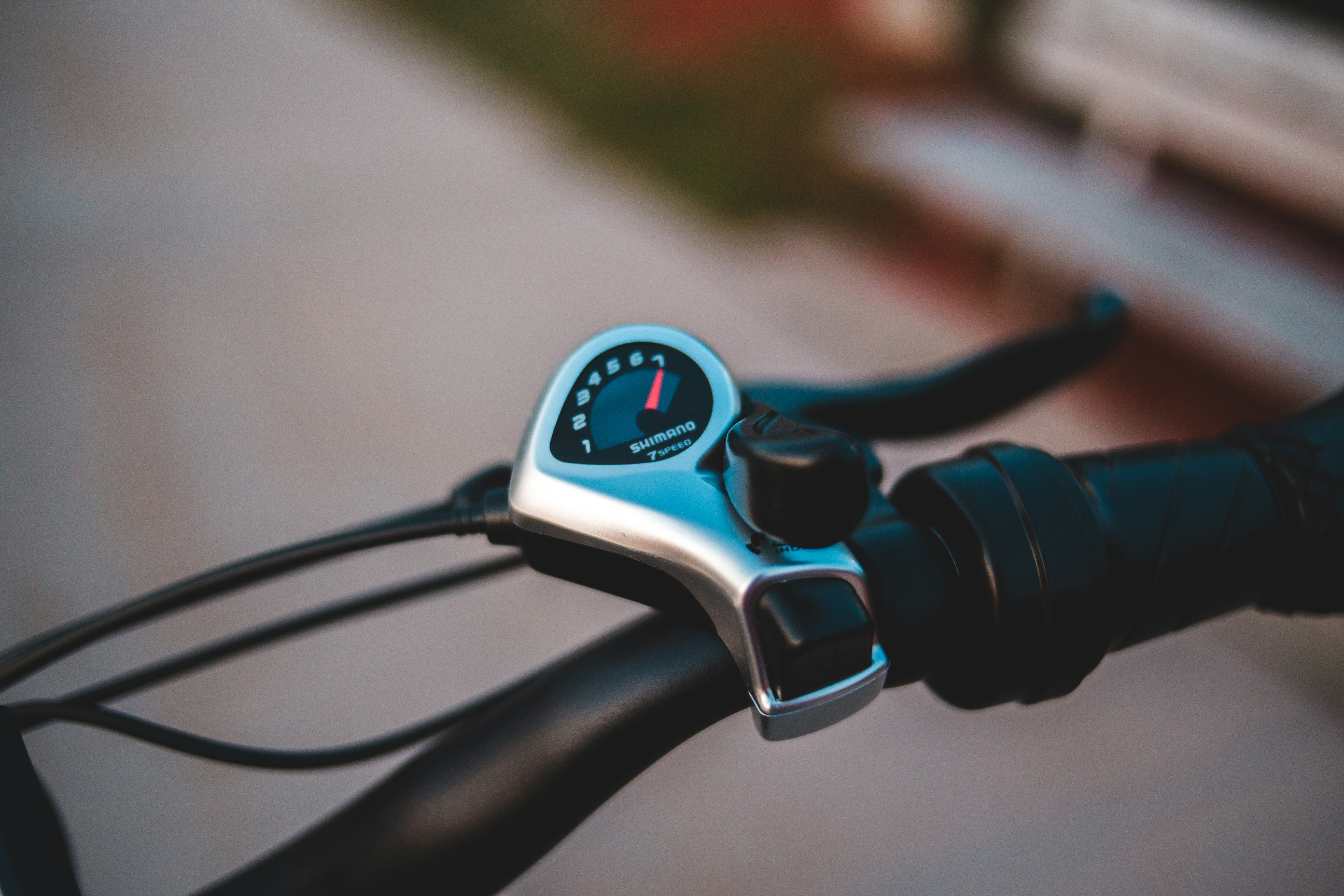 10 Lightweight E-Bike Accessories for Maximum Rider Comfort