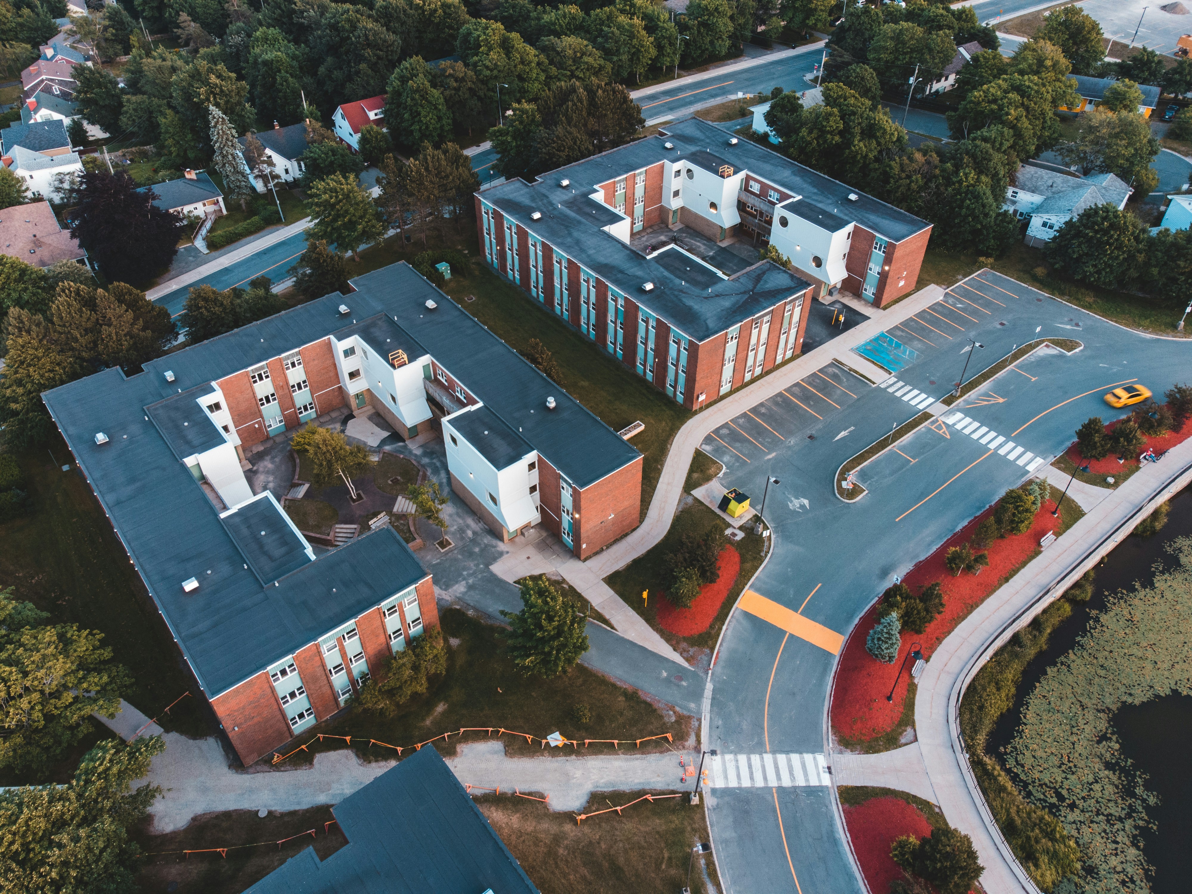 Photo by introspectivedsgn