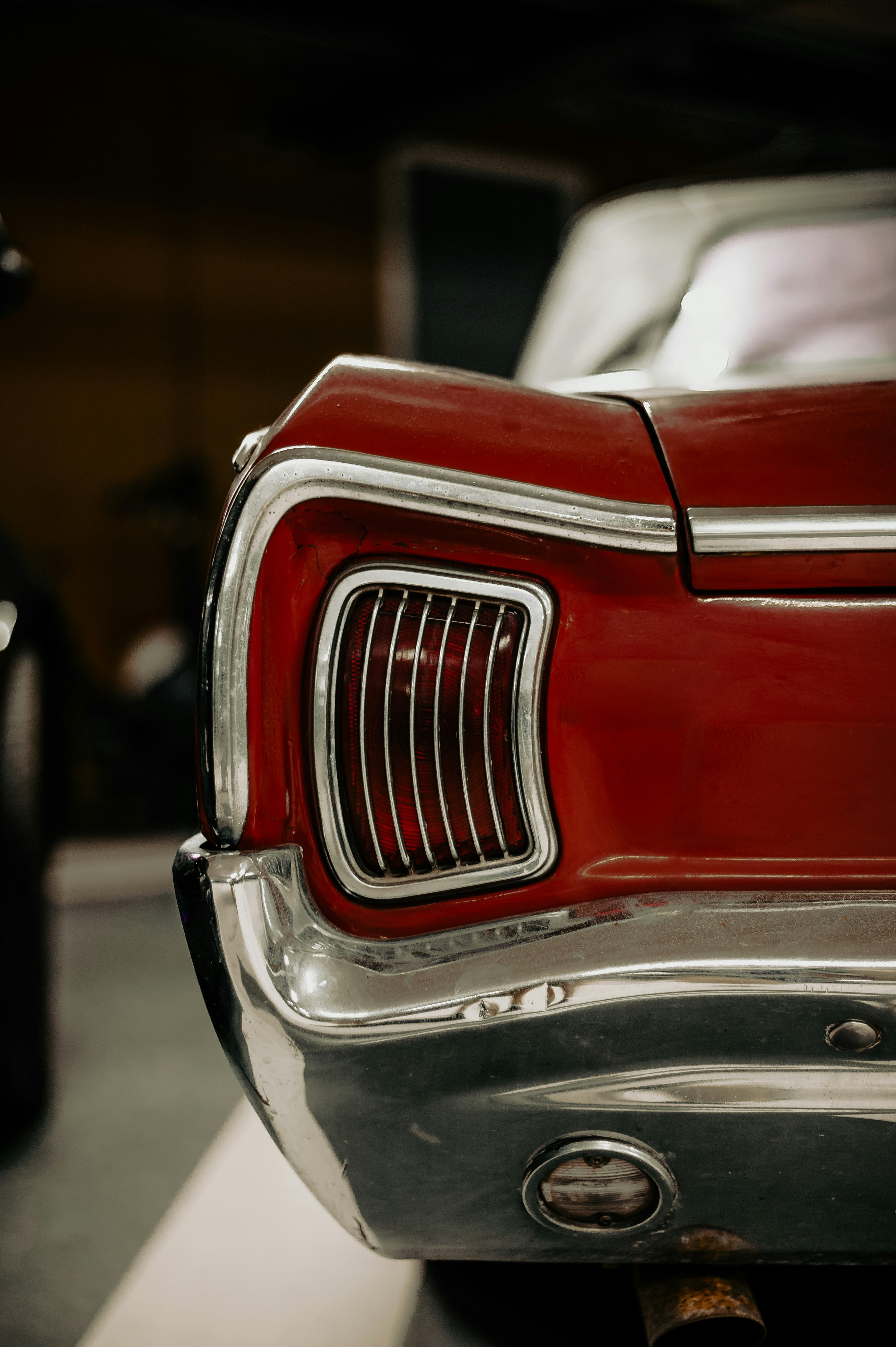 red and silver car tail light