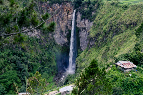 Sipiso-piso Falls, Sumatra