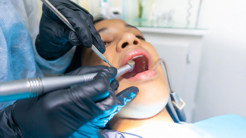 Child's first dental visit