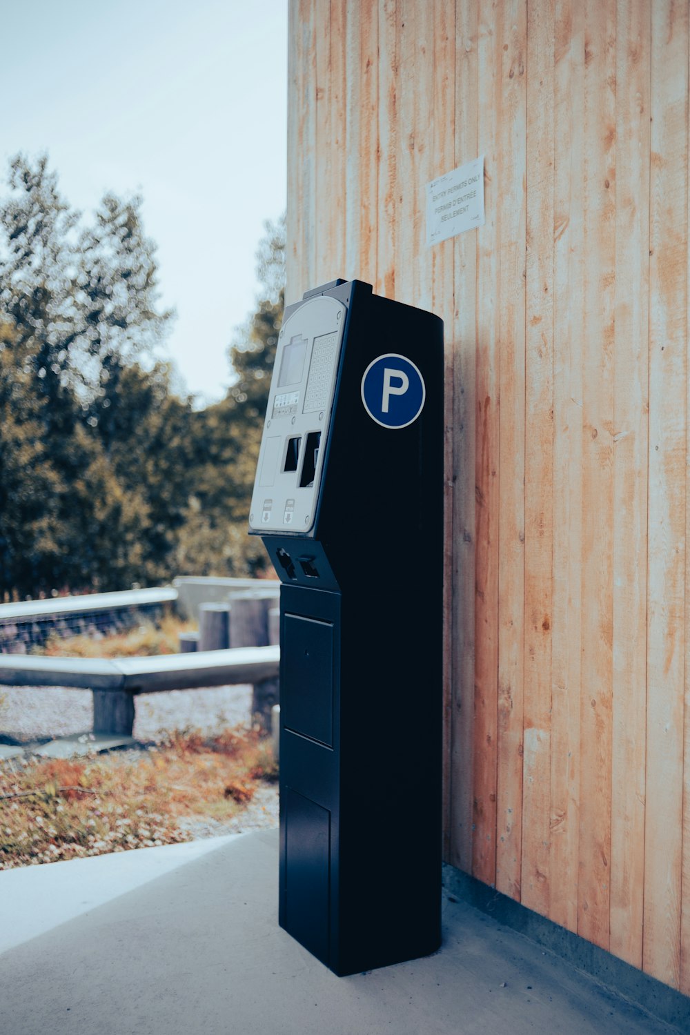 black and gray mail box