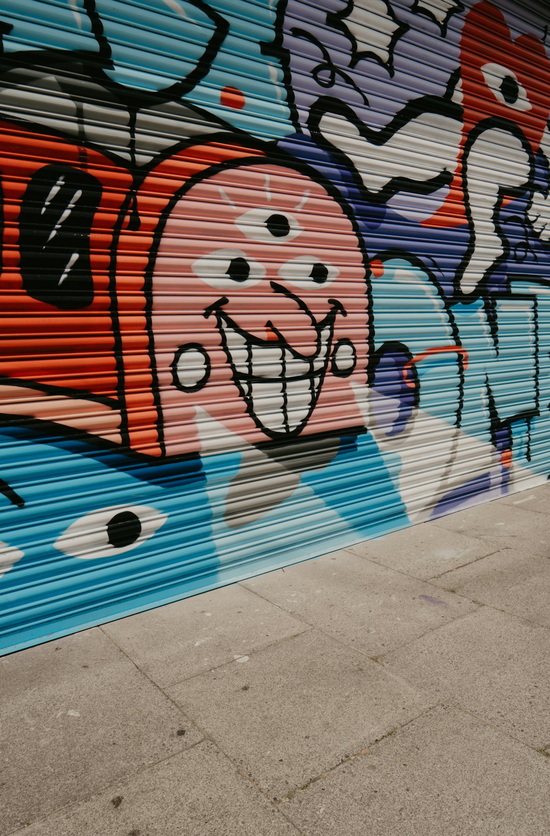 red and blue wall graffiti