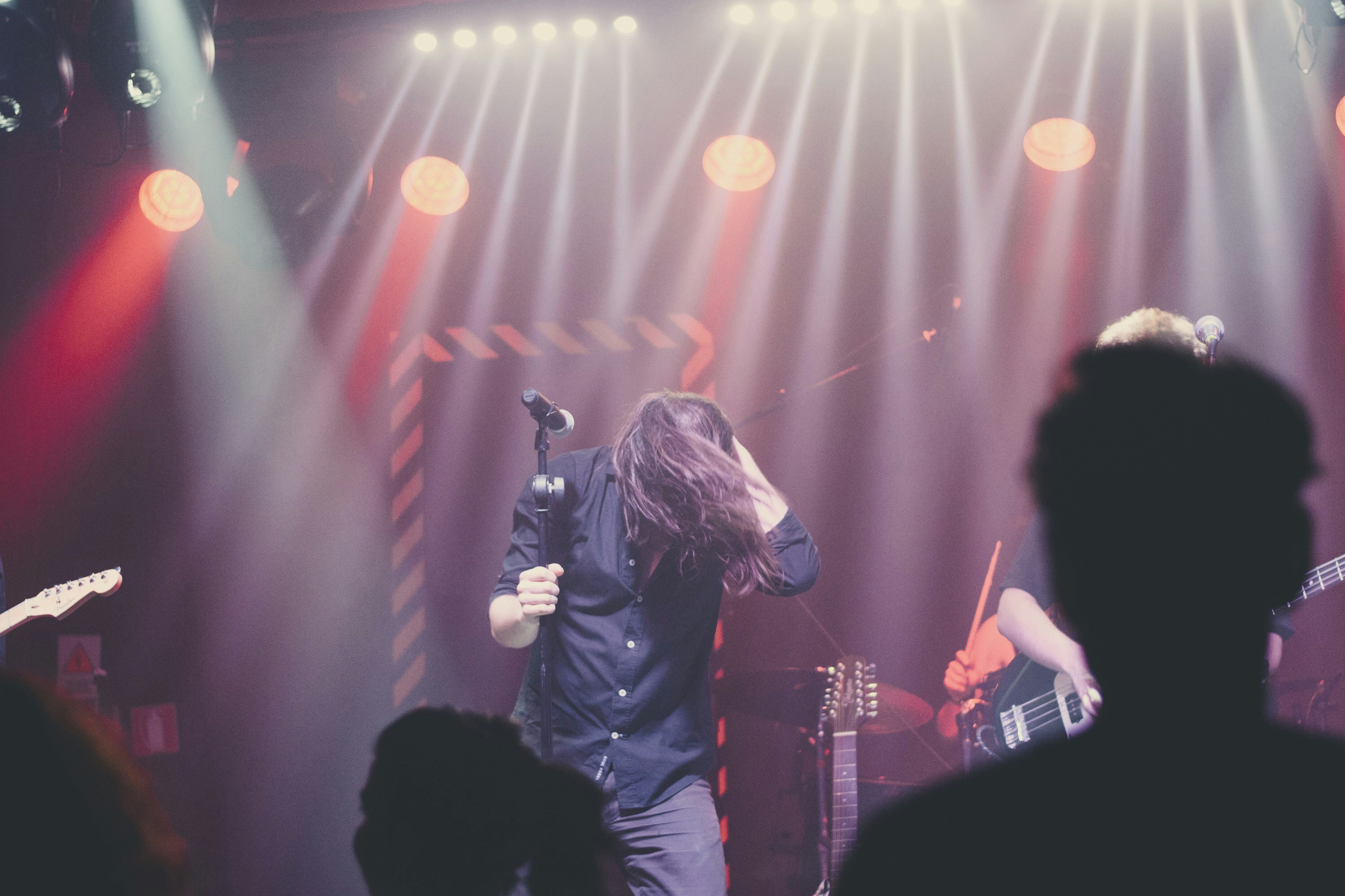 Photo by laurentzziu