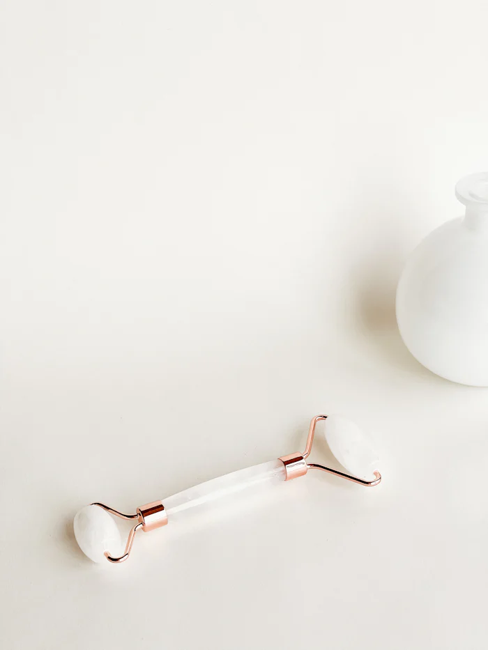 Ice roller and gua sha set