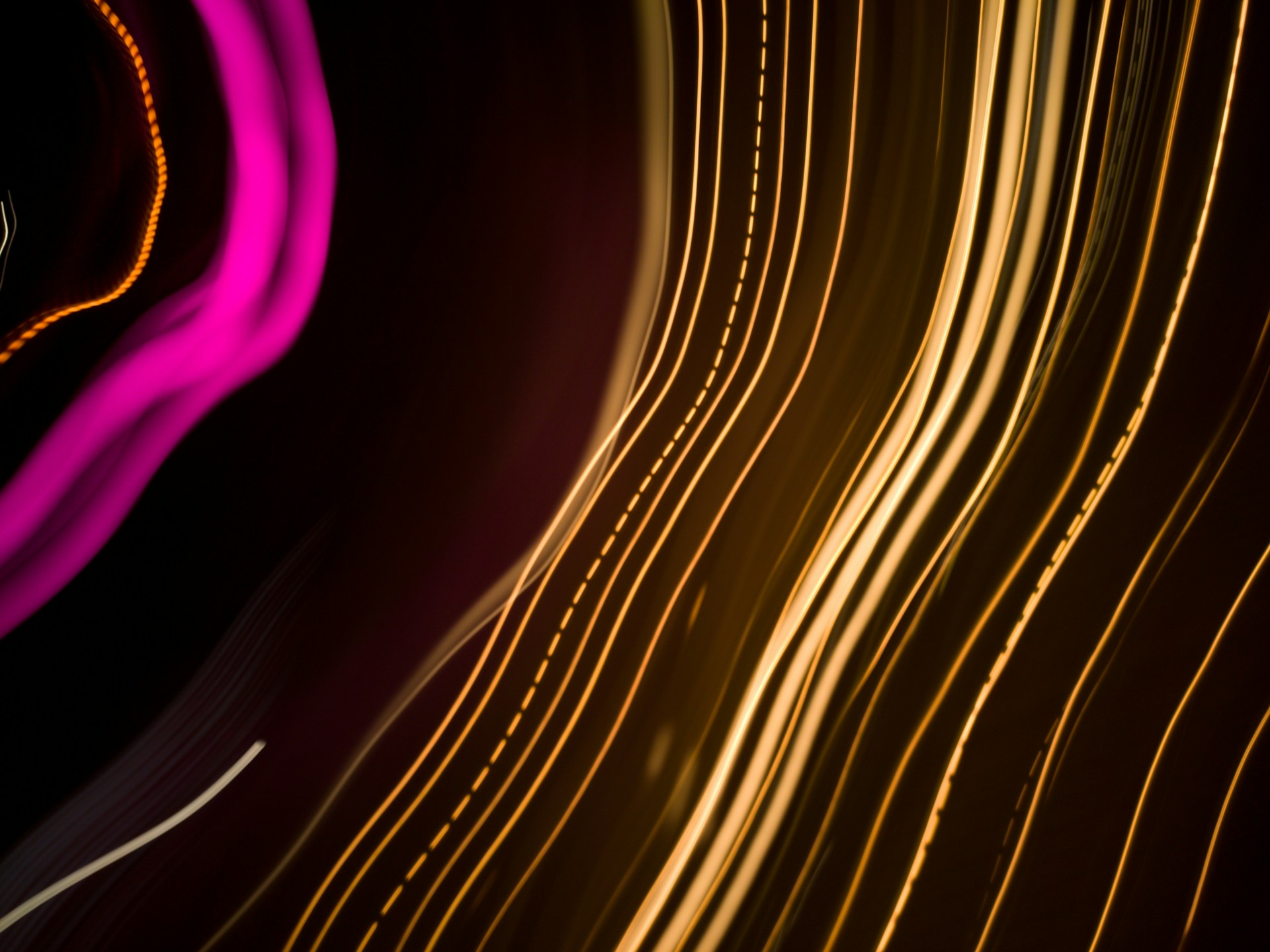 purple and brown light streaks