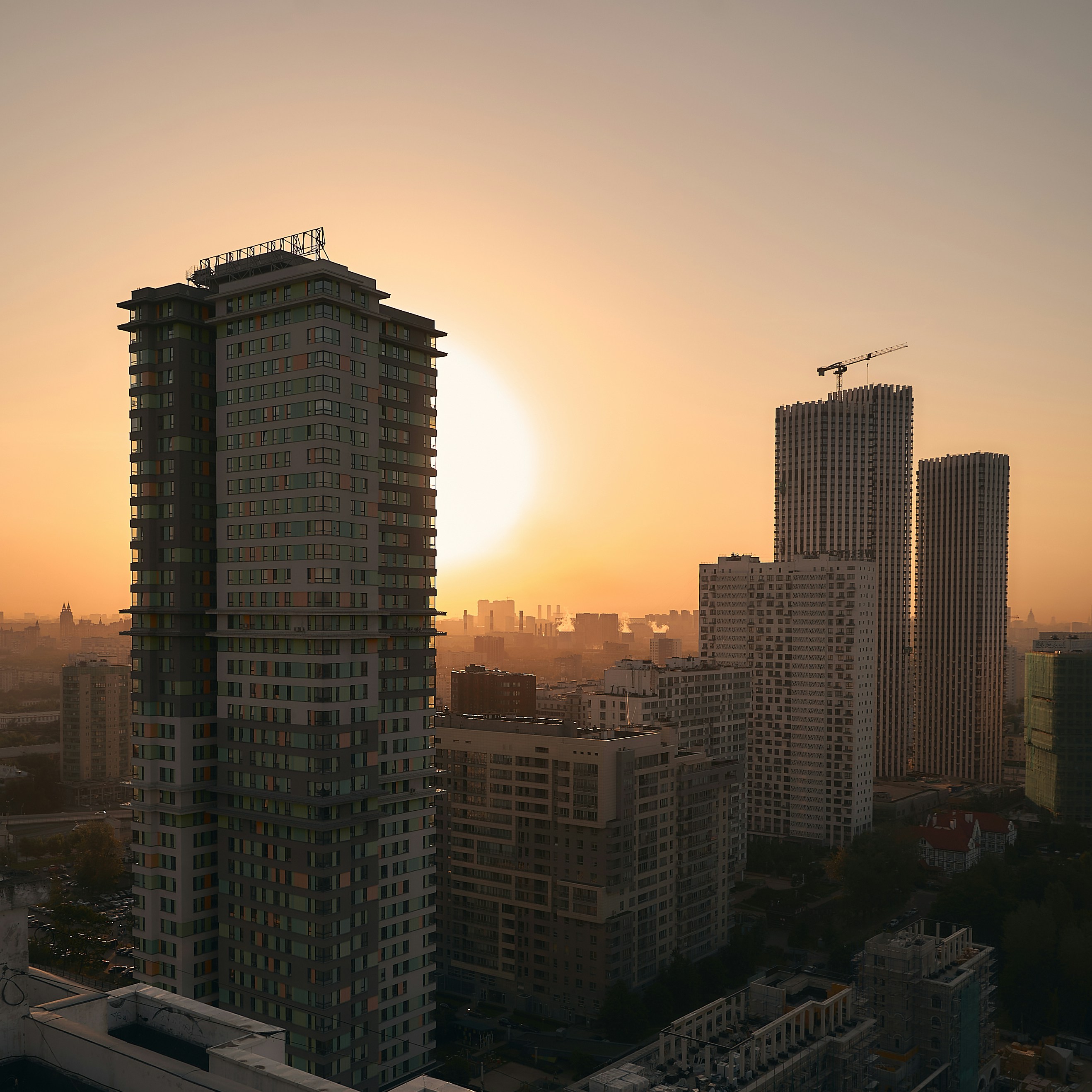 photo 1626982502864 4e3ea69bf884?crop=entropy&cs=tinysrgb&fit=max&fm=jpg&ixid=M3w3NDEzNTd8MHwxfHNlYXJjaHw2MXx8Y2l0eXxlbnwxfDJ8fHwxNzU2NDc4OTc1fDA&ixlib=rb 4.1 Vietadvisor