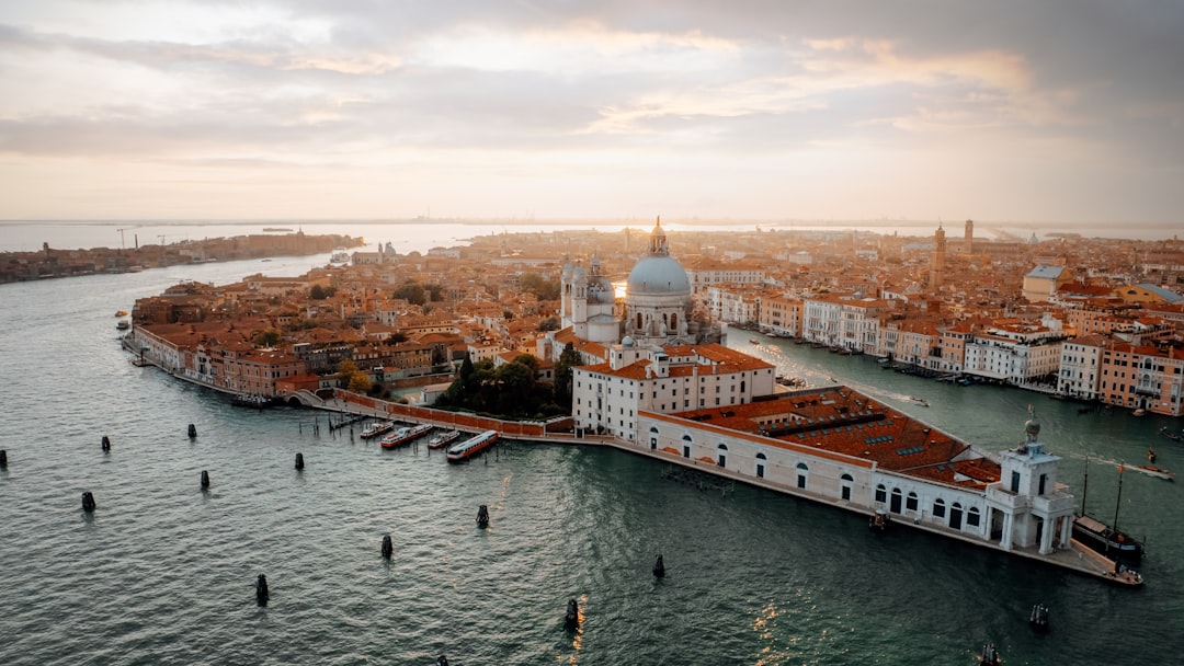 Venice Day-Trip Tax: Tourists Face Entry Fees Starting 2024 - Criti… — Venice Day-Trip Tax