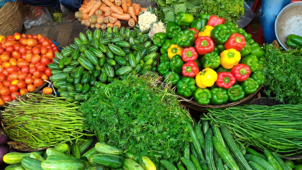 green and yellow bell peppers