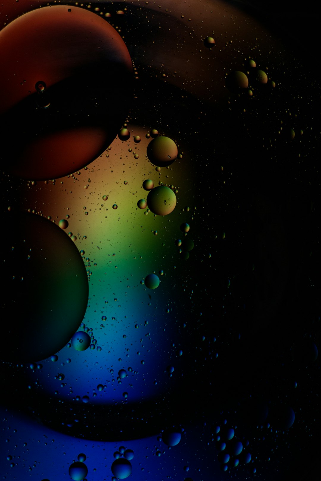 blue and green light with water droplets