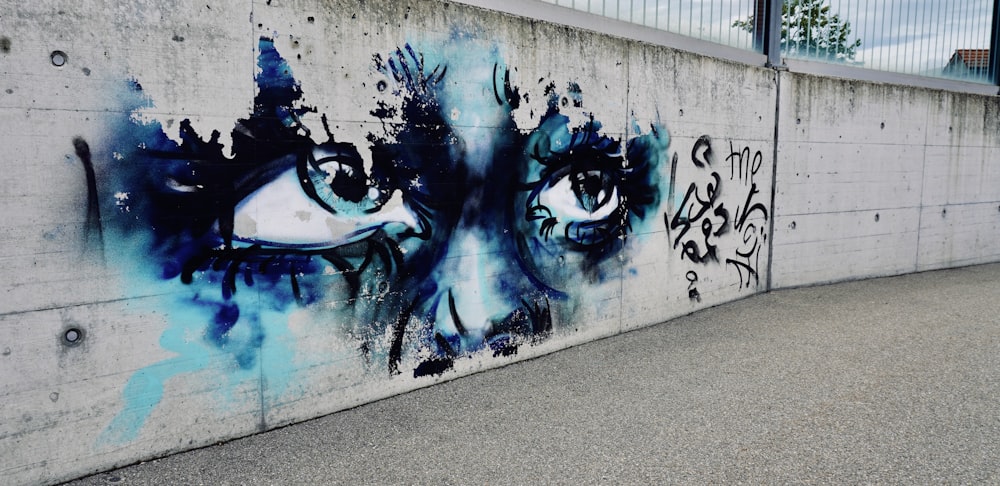 blue and white wall graffiti