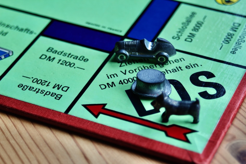 E&S Insurance Market Hits $100B: What Your Risk Tolerance Reveals