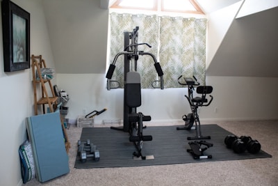 black and gray exercise equipment