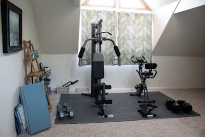black and gray exercise equipment