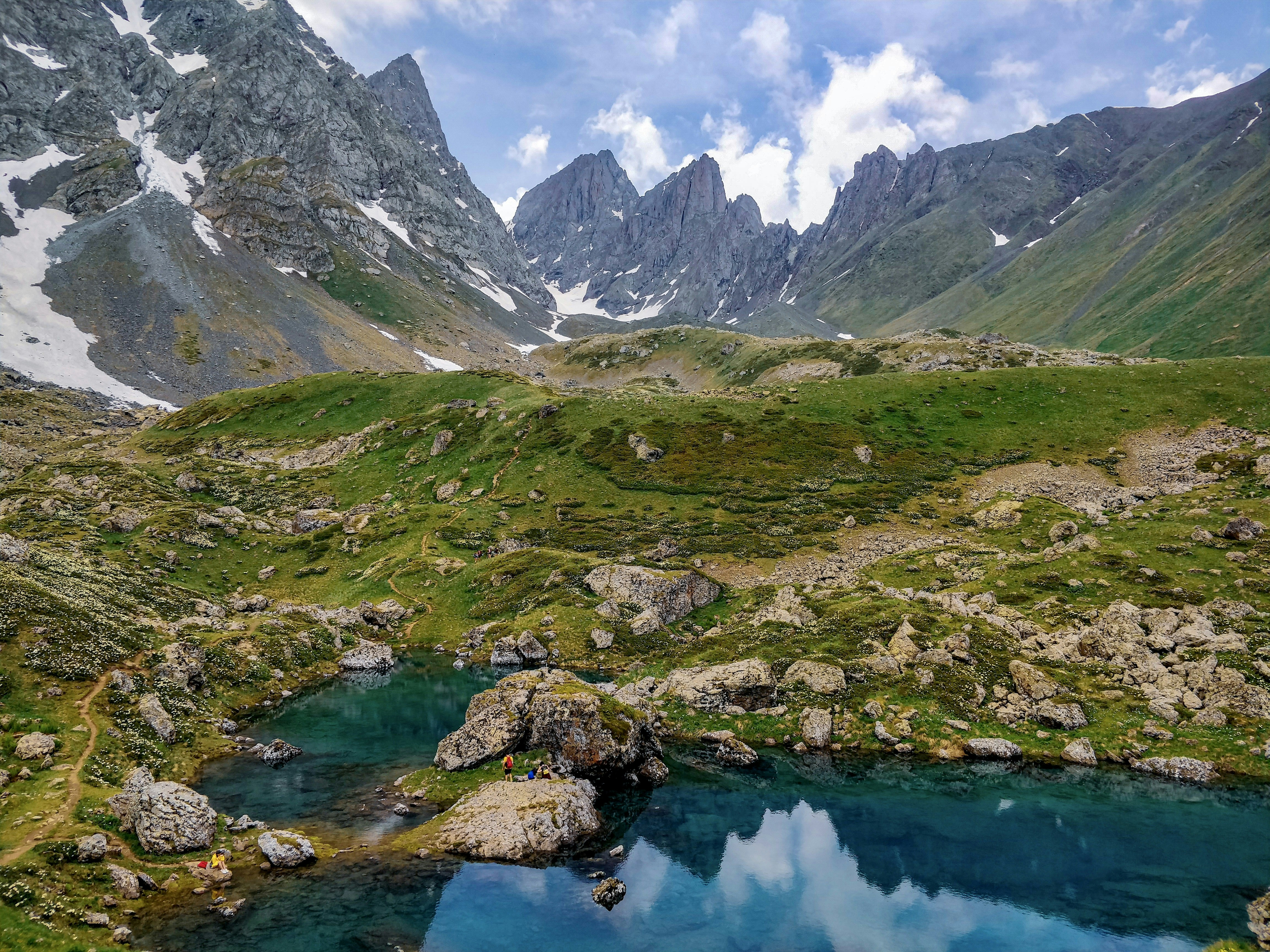 Photo by yashmetkari