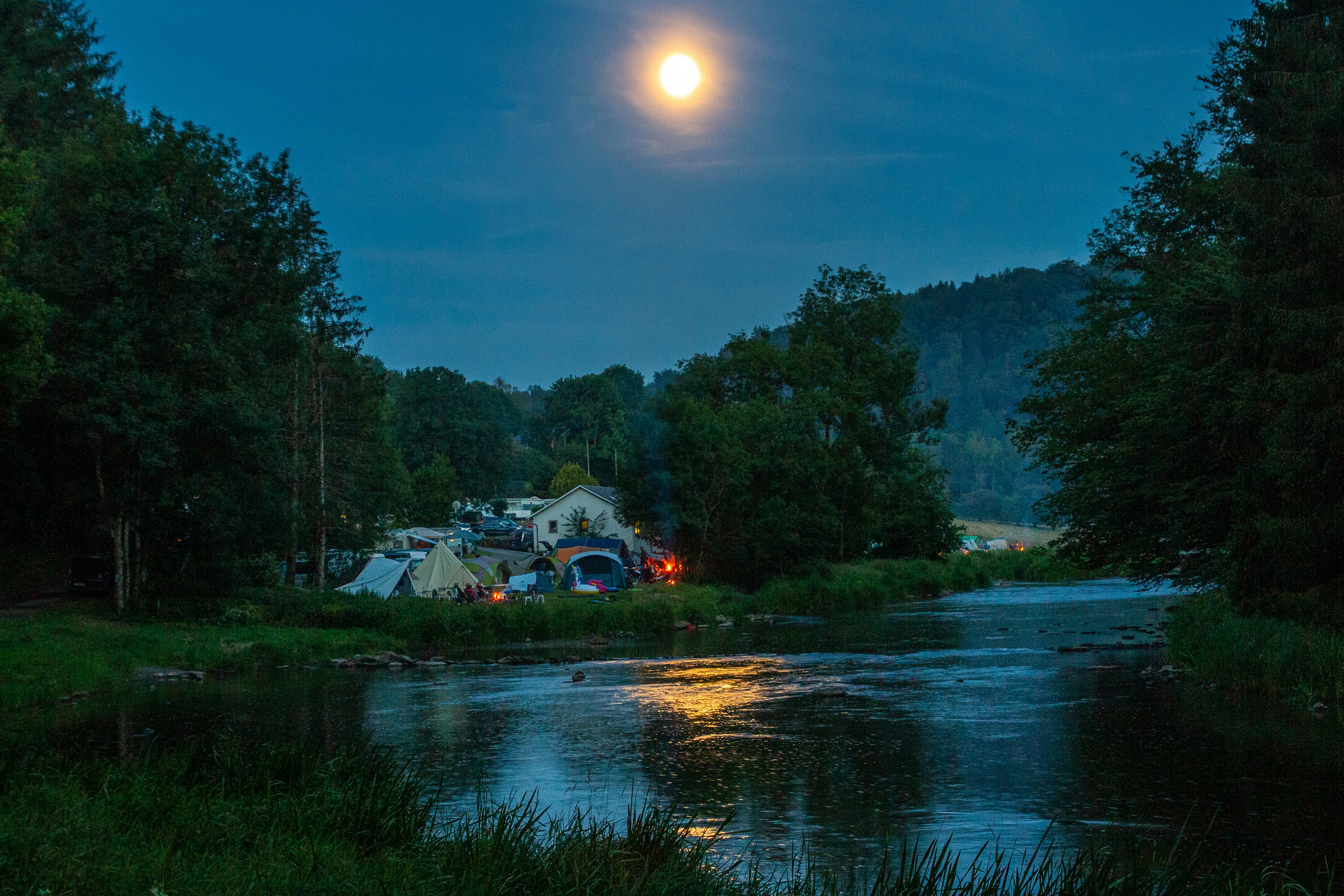 Kristof Morlion (@morlicious) | Komunitas Foto Unsplash