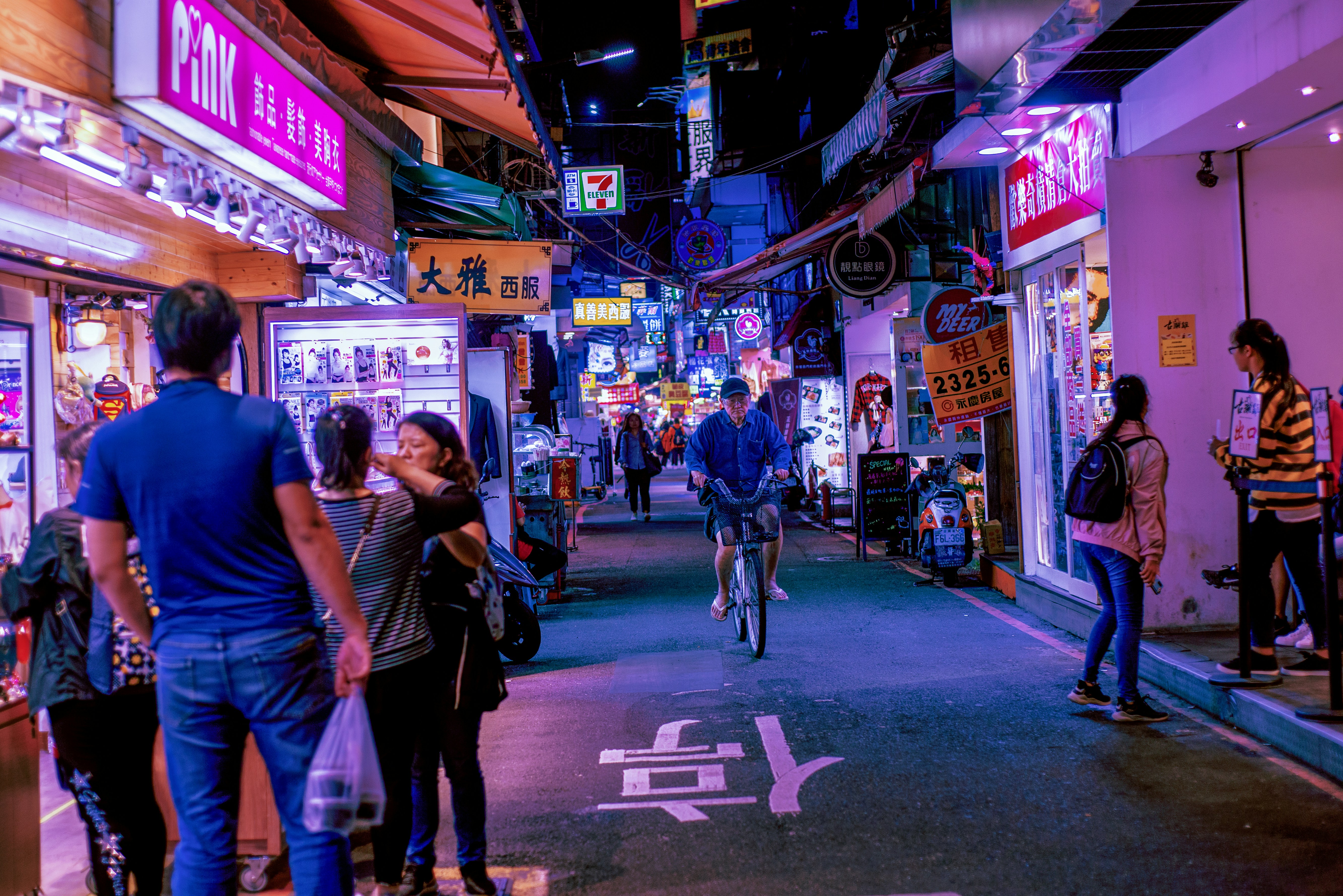 GDOGE Finance header image