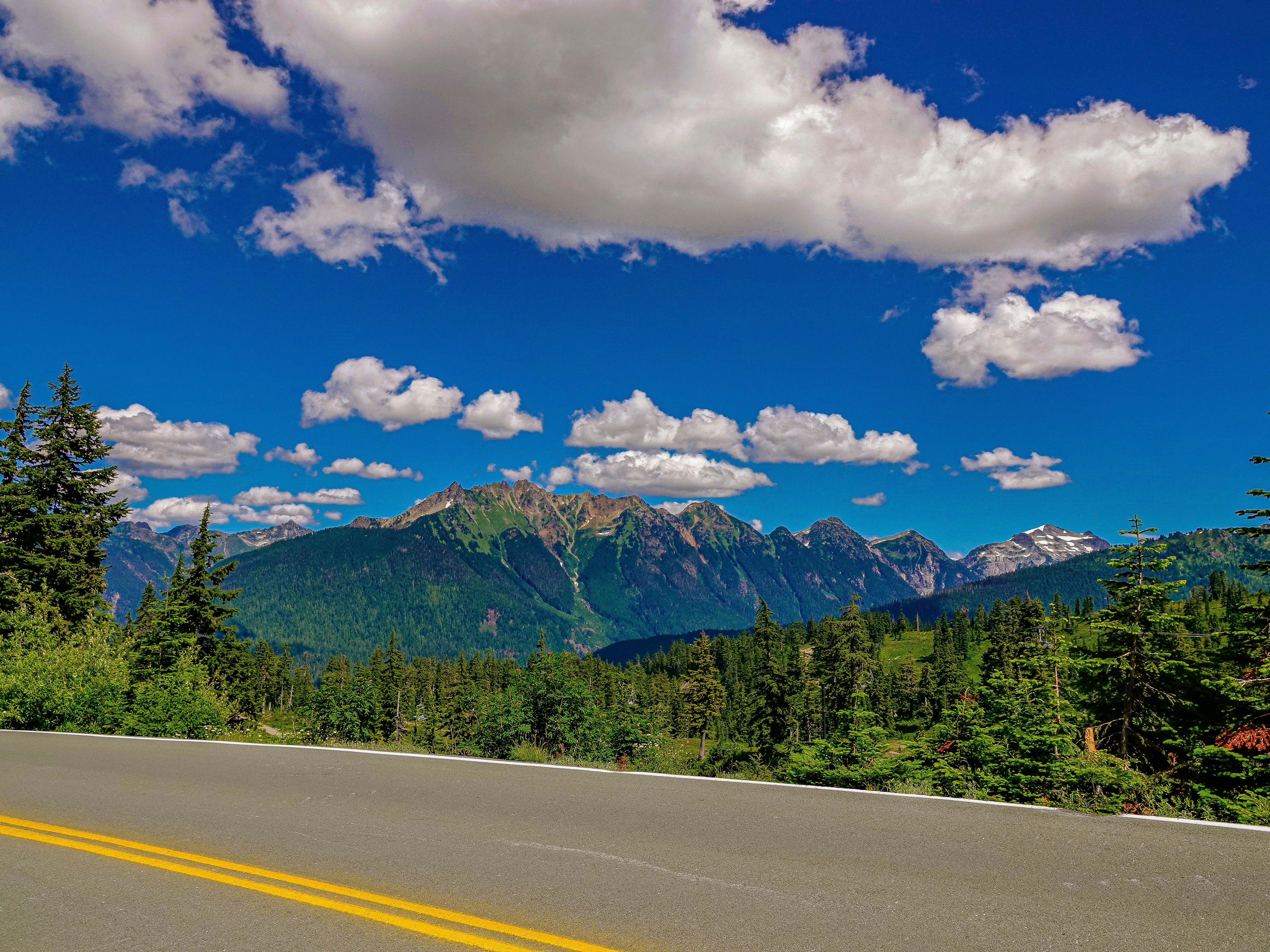 Photo by pavlpolo_official