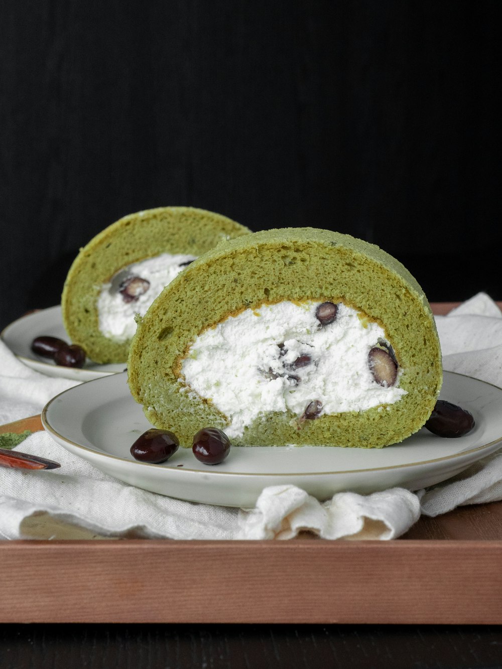 white cream on green and white ceramic plate