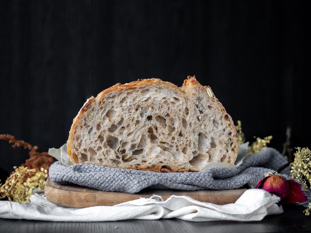 bread on white and blue textile