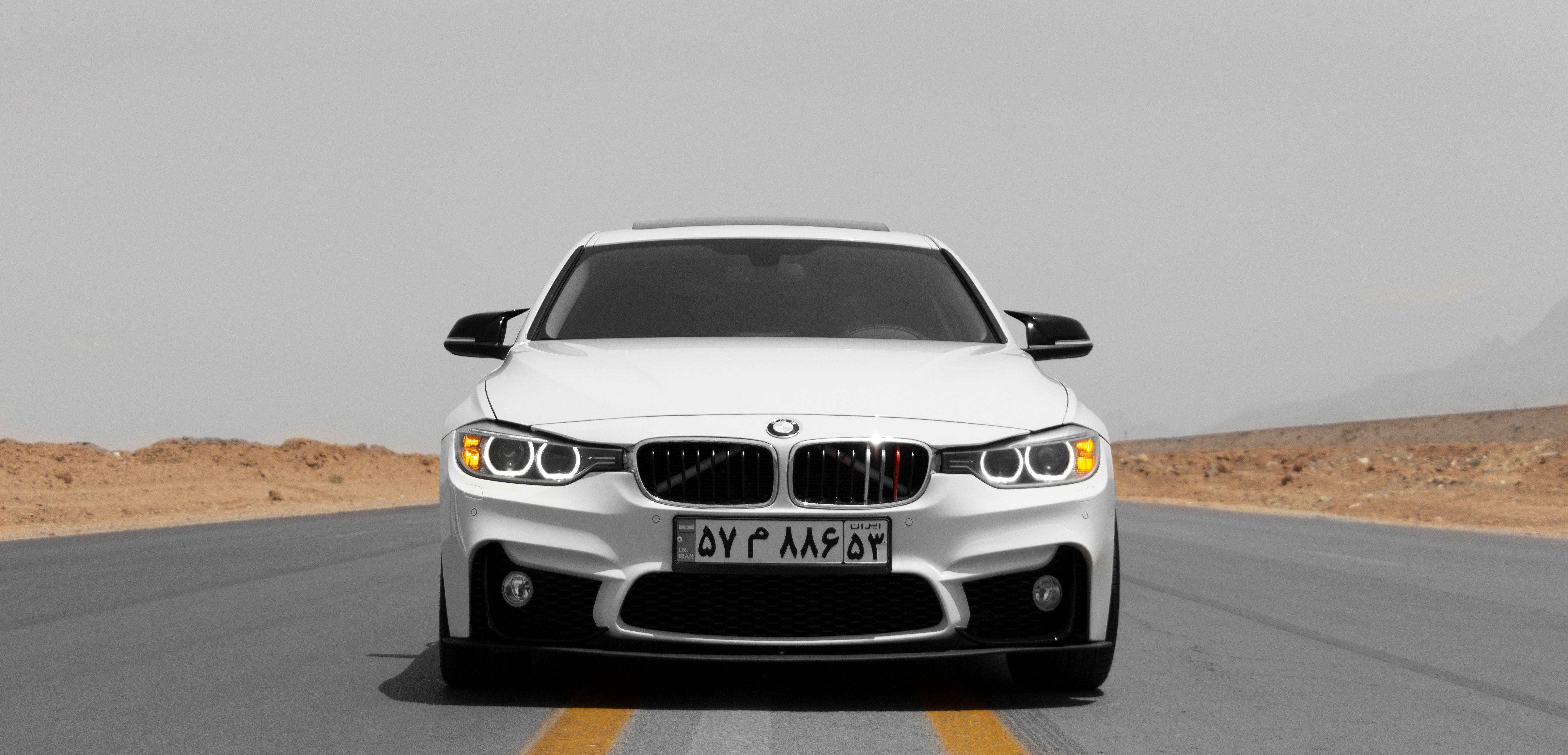 BMW M 3 Coupe Putih