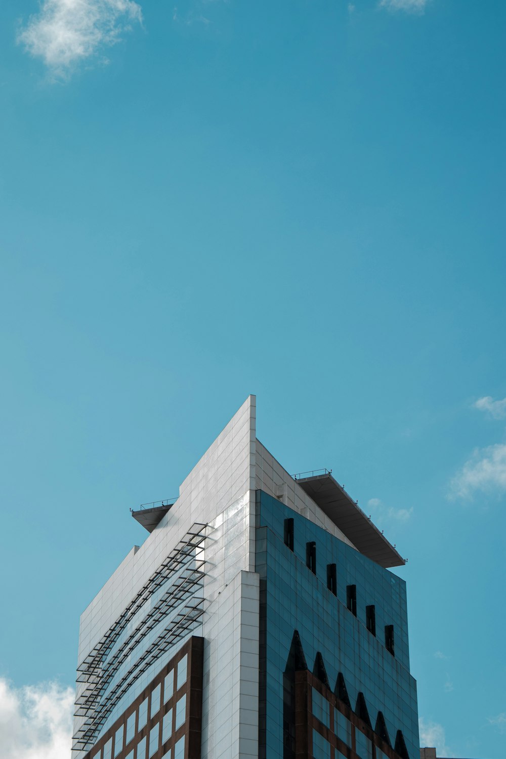 gray concrete building under blue sky during daytime