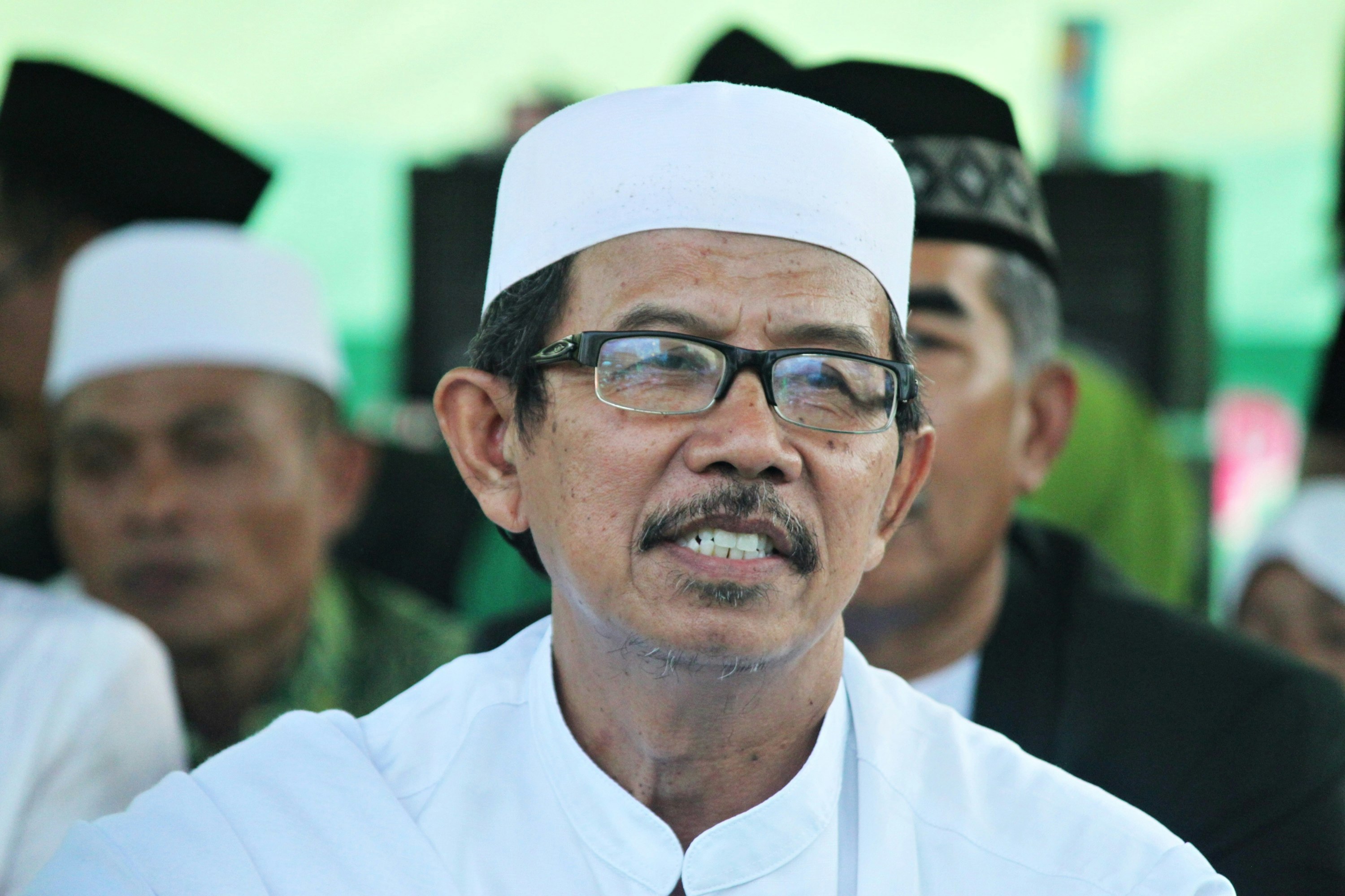 Kyai Sobri Jatilawang merupakan pengasuh Pondok pesantren Al Falah Mangunsari Tinggarjaya 