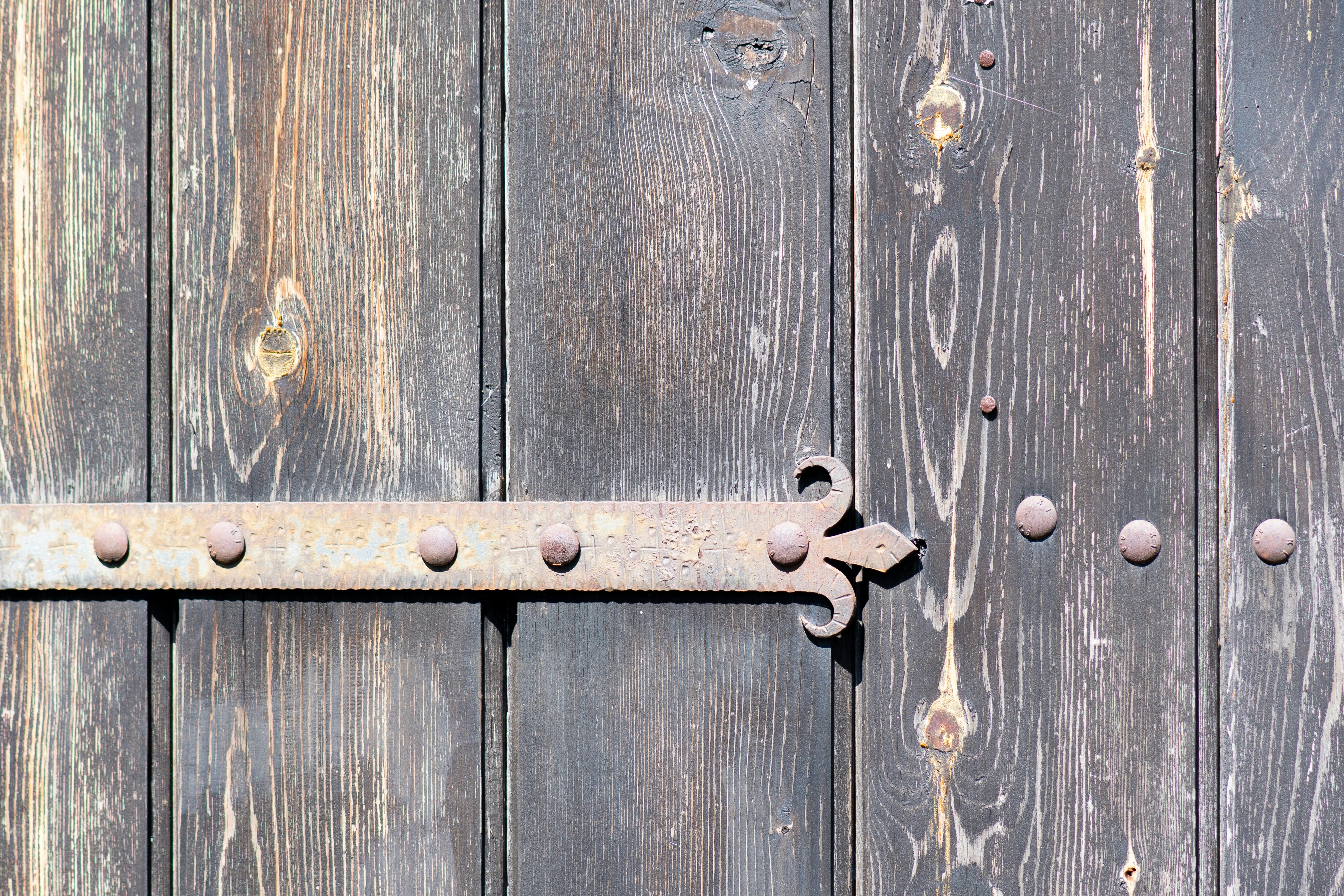 บานพับเหล็กคุณภาพสูง