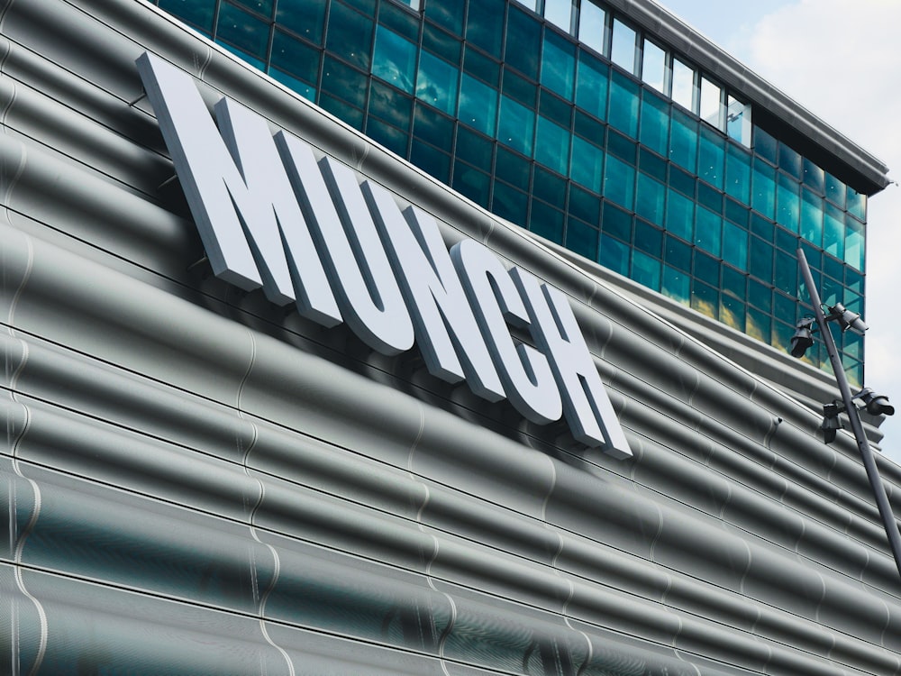 a building with the word munch written on it