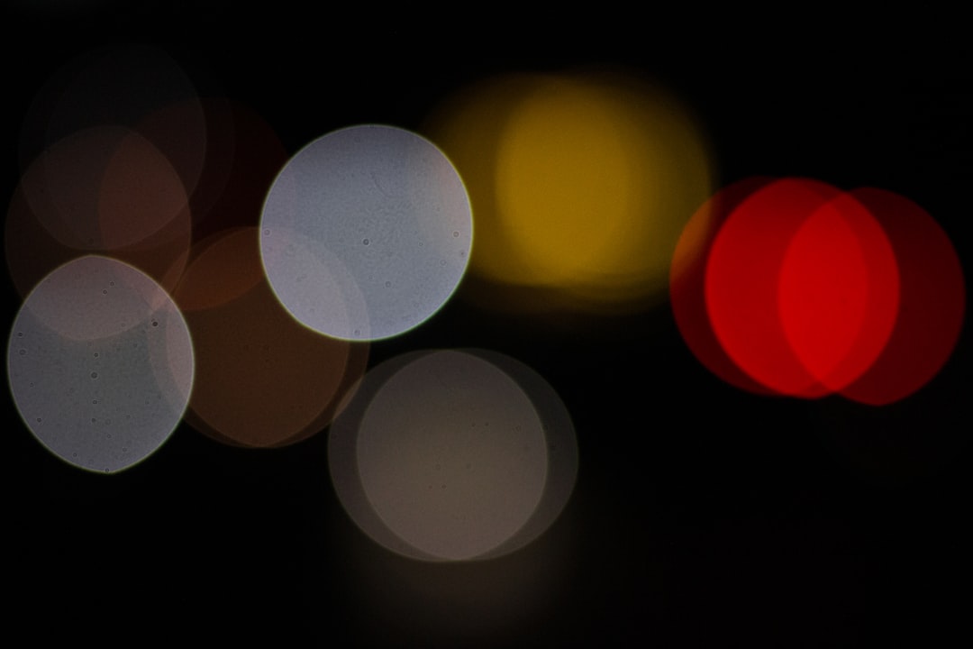 white yellow and red bokeh lights