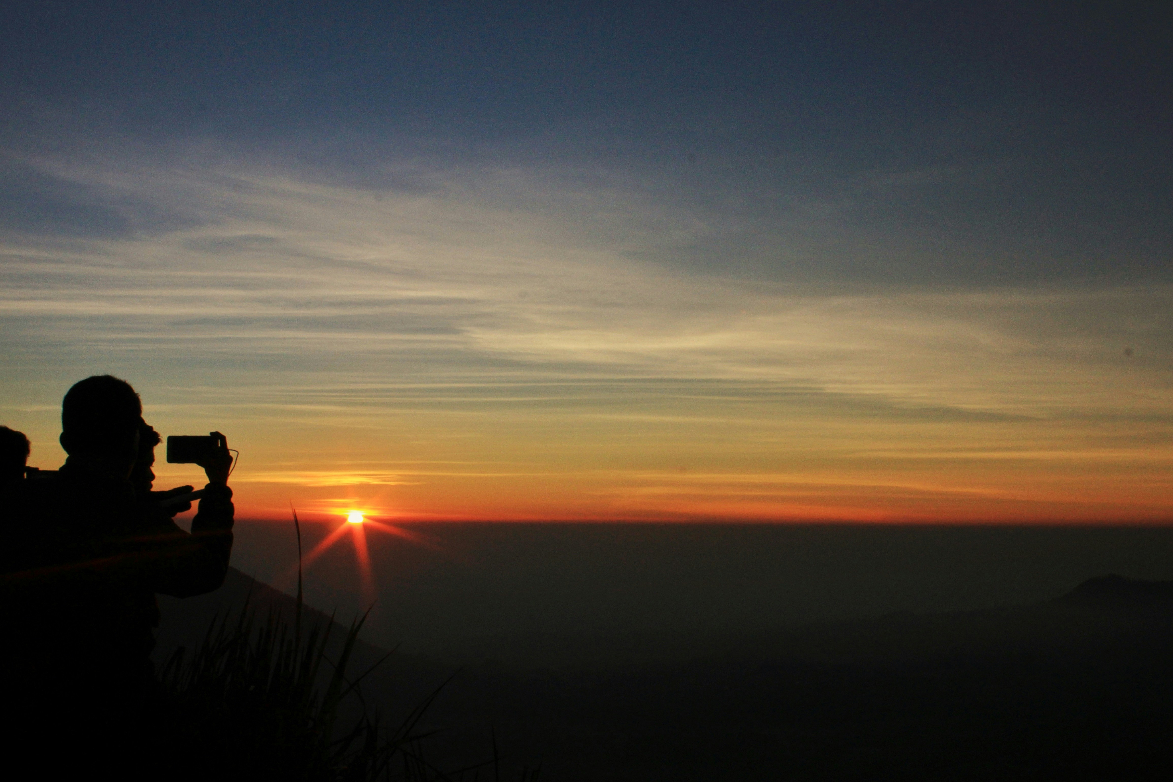 Photo by memetxsaputra