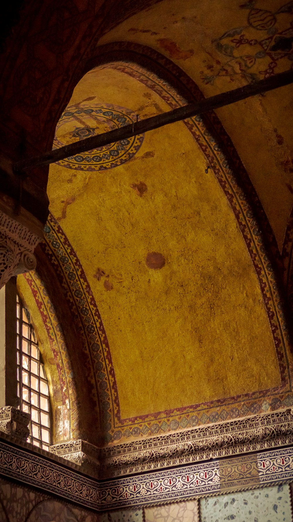 brown and black floral ceiling