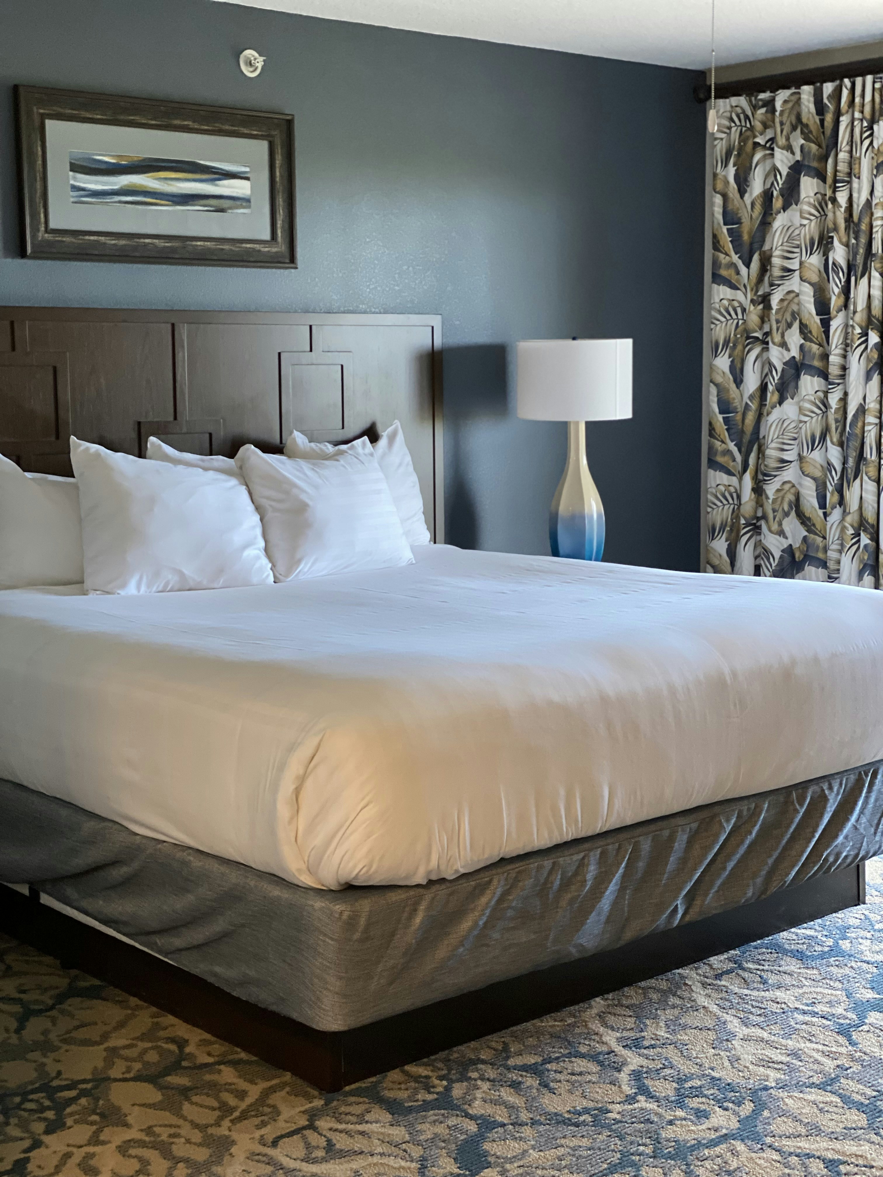 Luxurious Bedding Sets Collection