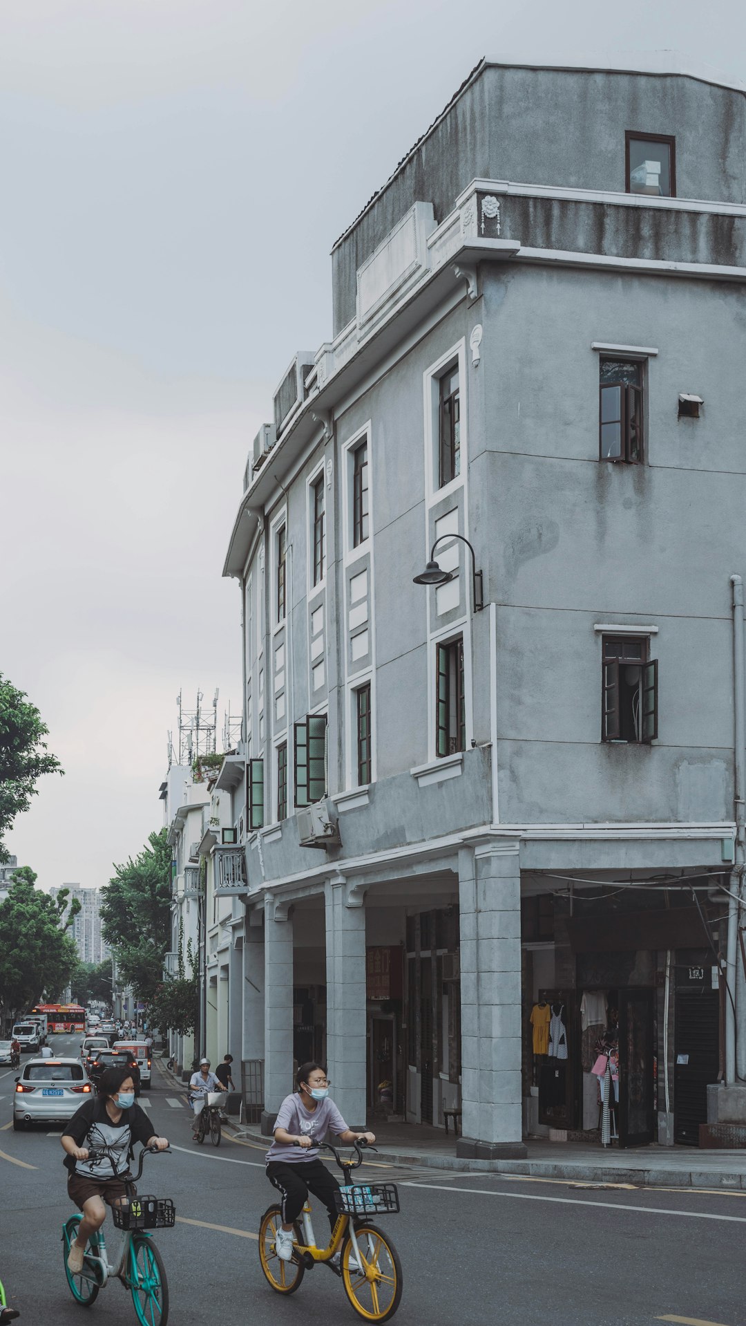 white concrete building during daytime