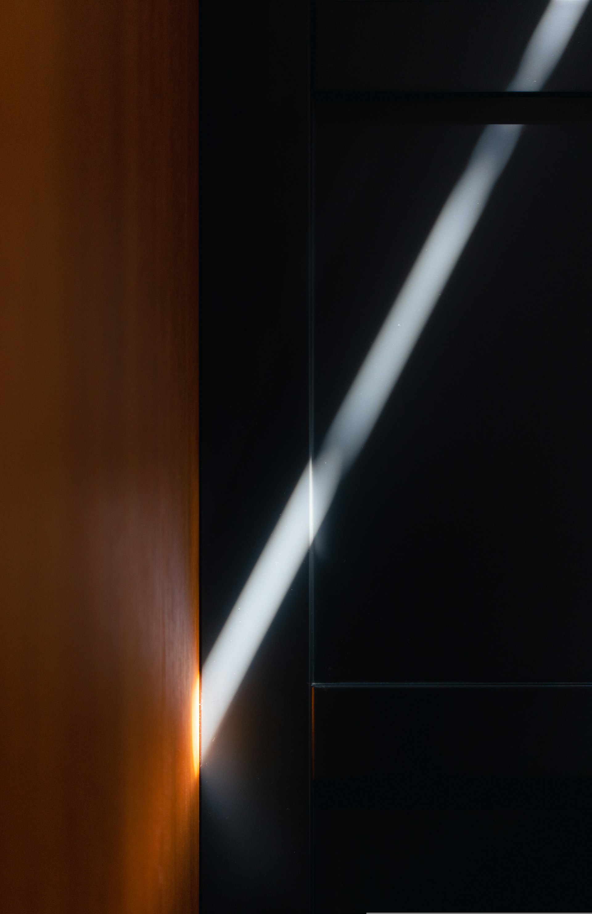 white light bulb turned on in room