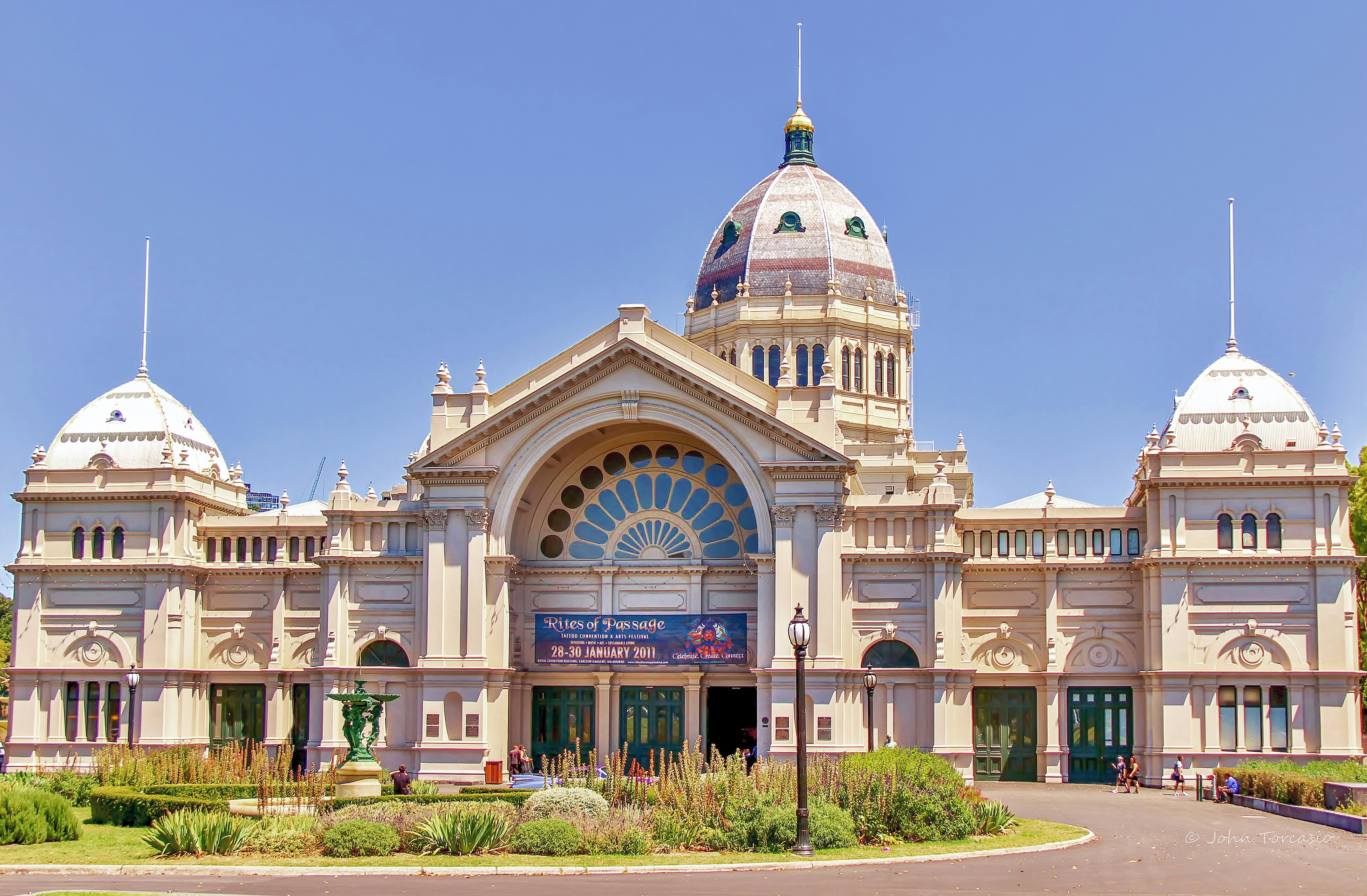 Royal Exhibition Building photo 3